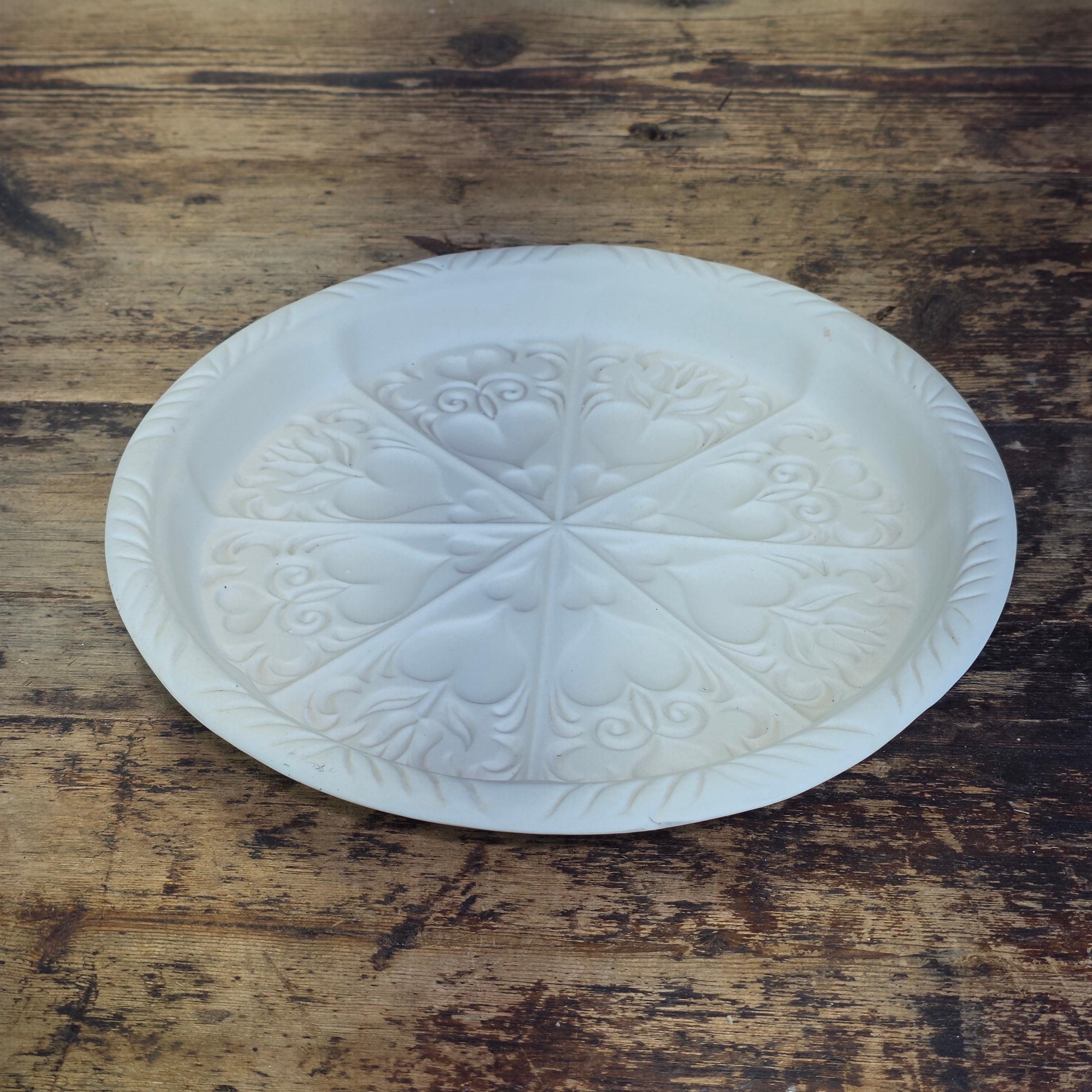 Vintage Hartstone Shortbread Mold Heart Floral Stoneware Baking Pan Pottery 10"