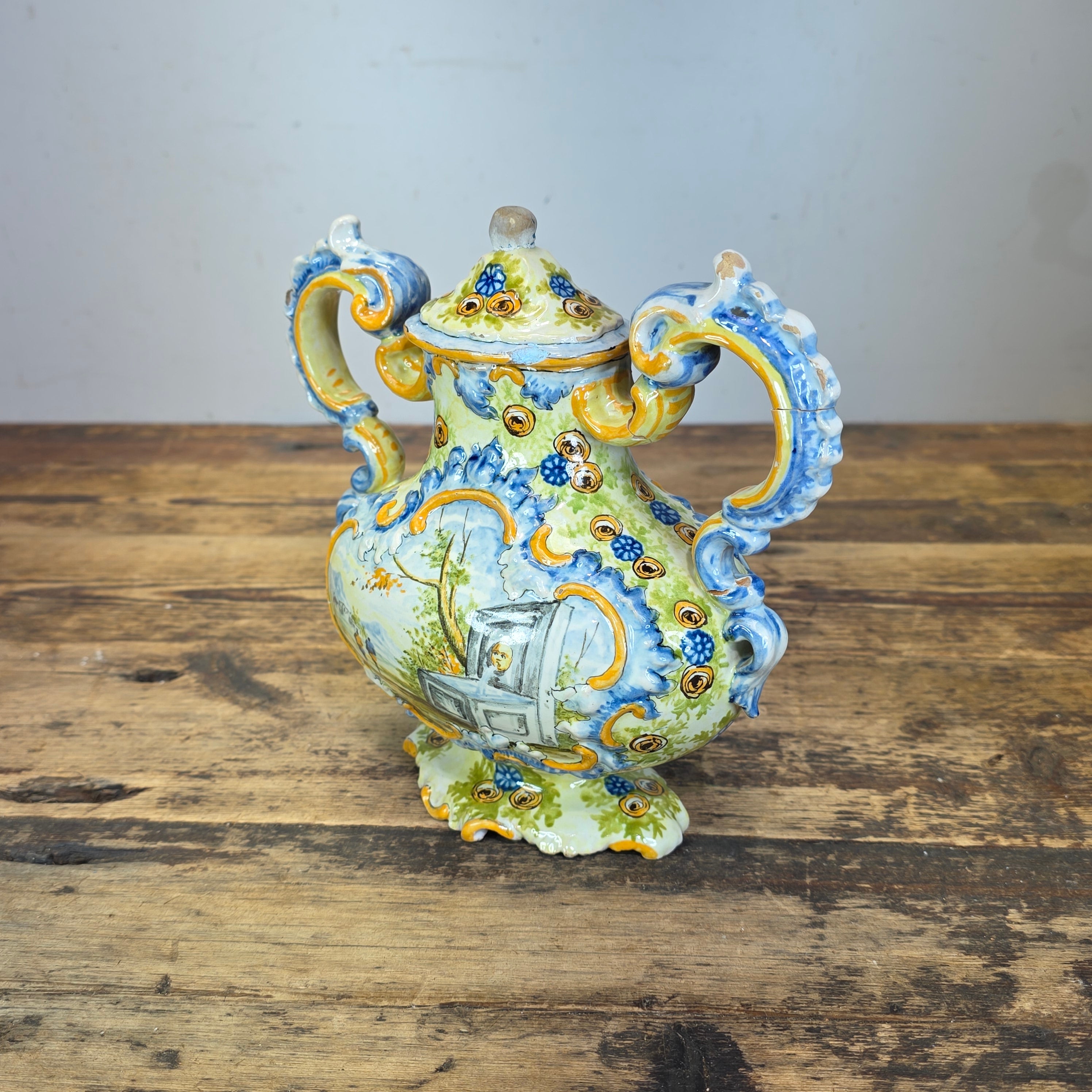 Vintage Italian Majolica Lidded Urn Vase Hand Painted Istoriato Pot Handle M (Damage)