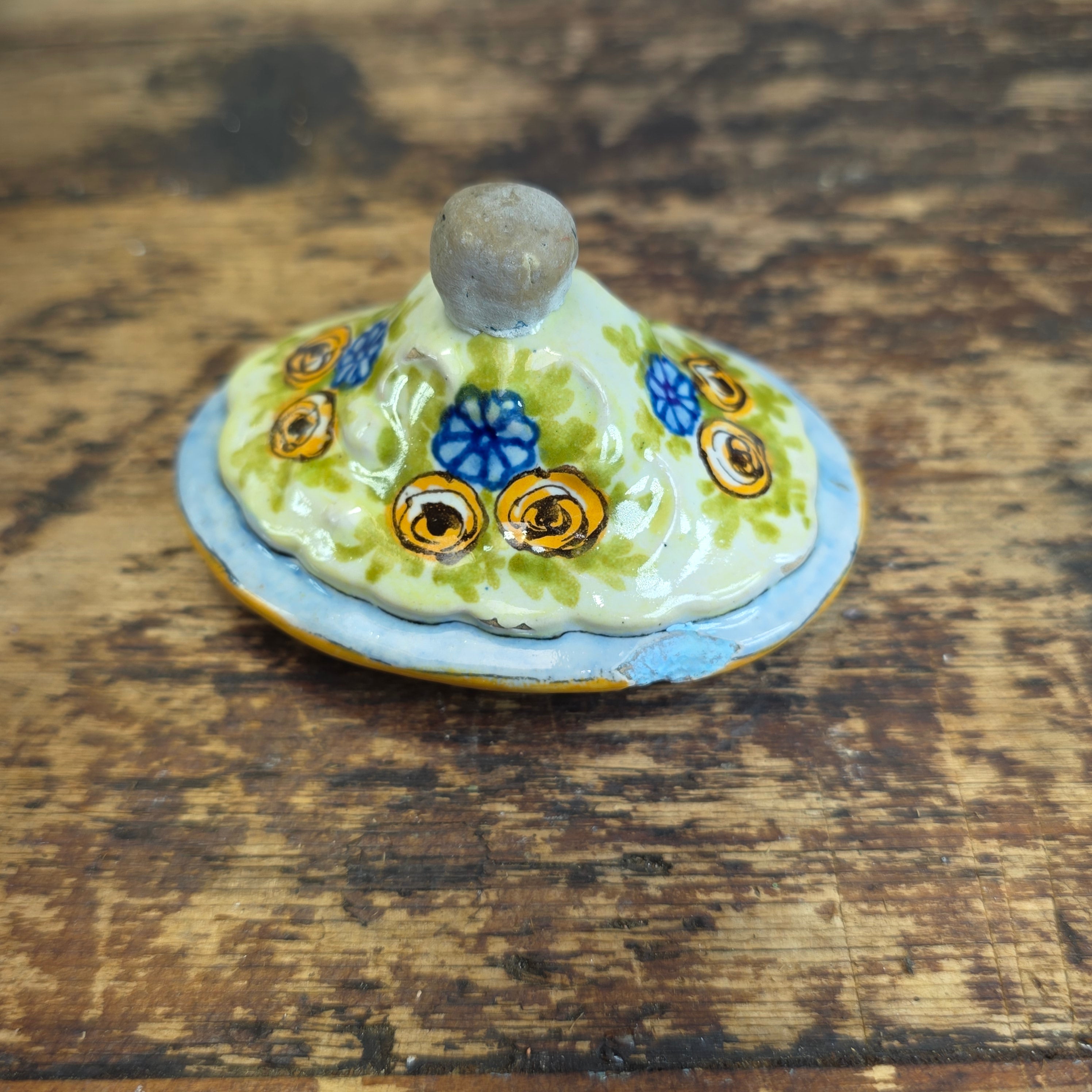 Vintage Italian Majolica Lidded Urn Vase Hand Painted Istoriato Pot Handle M (Damage)