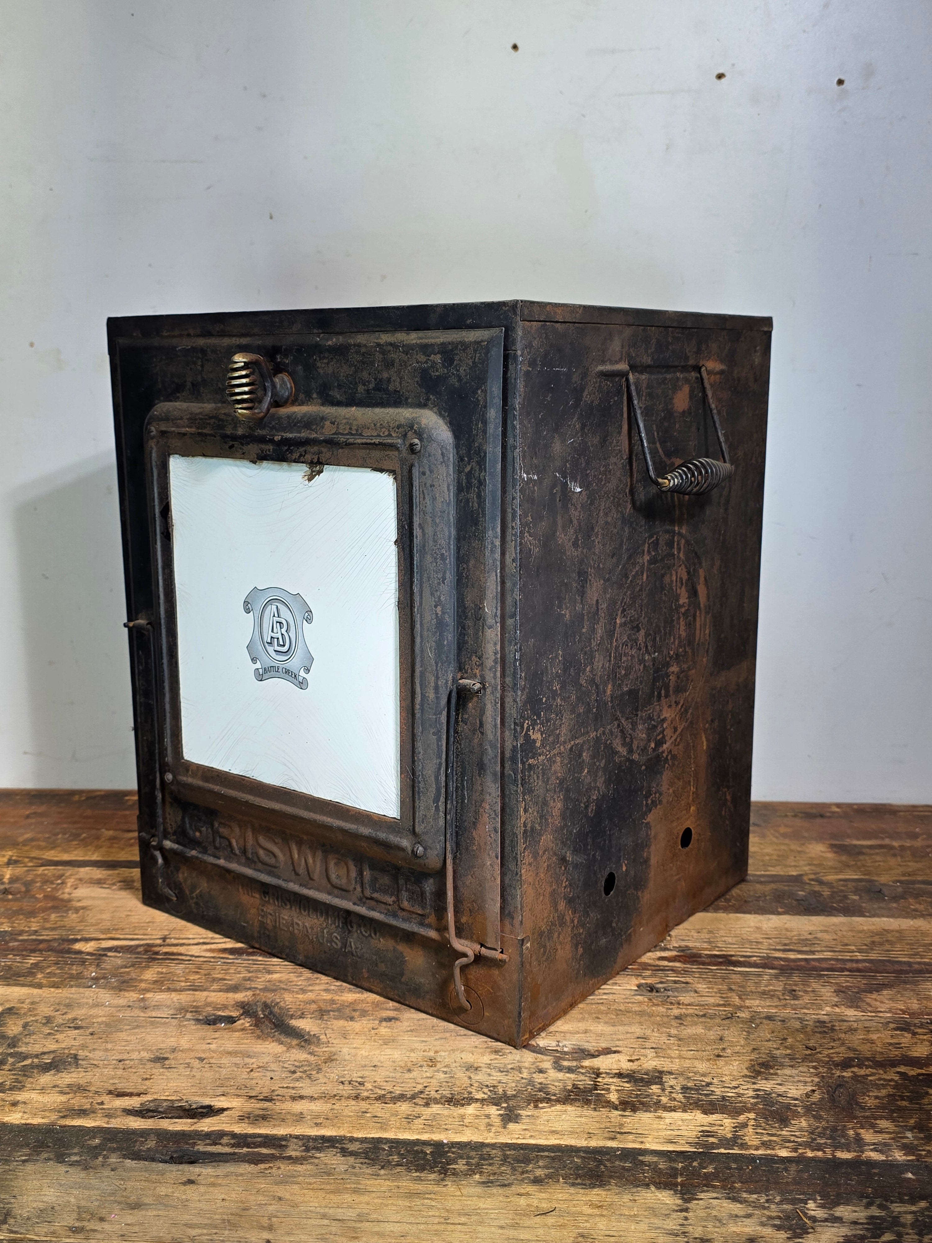 Antique Griswold BOLO 125 Oven AB Stove Co Battle Creek Cast Iron Door Vintage