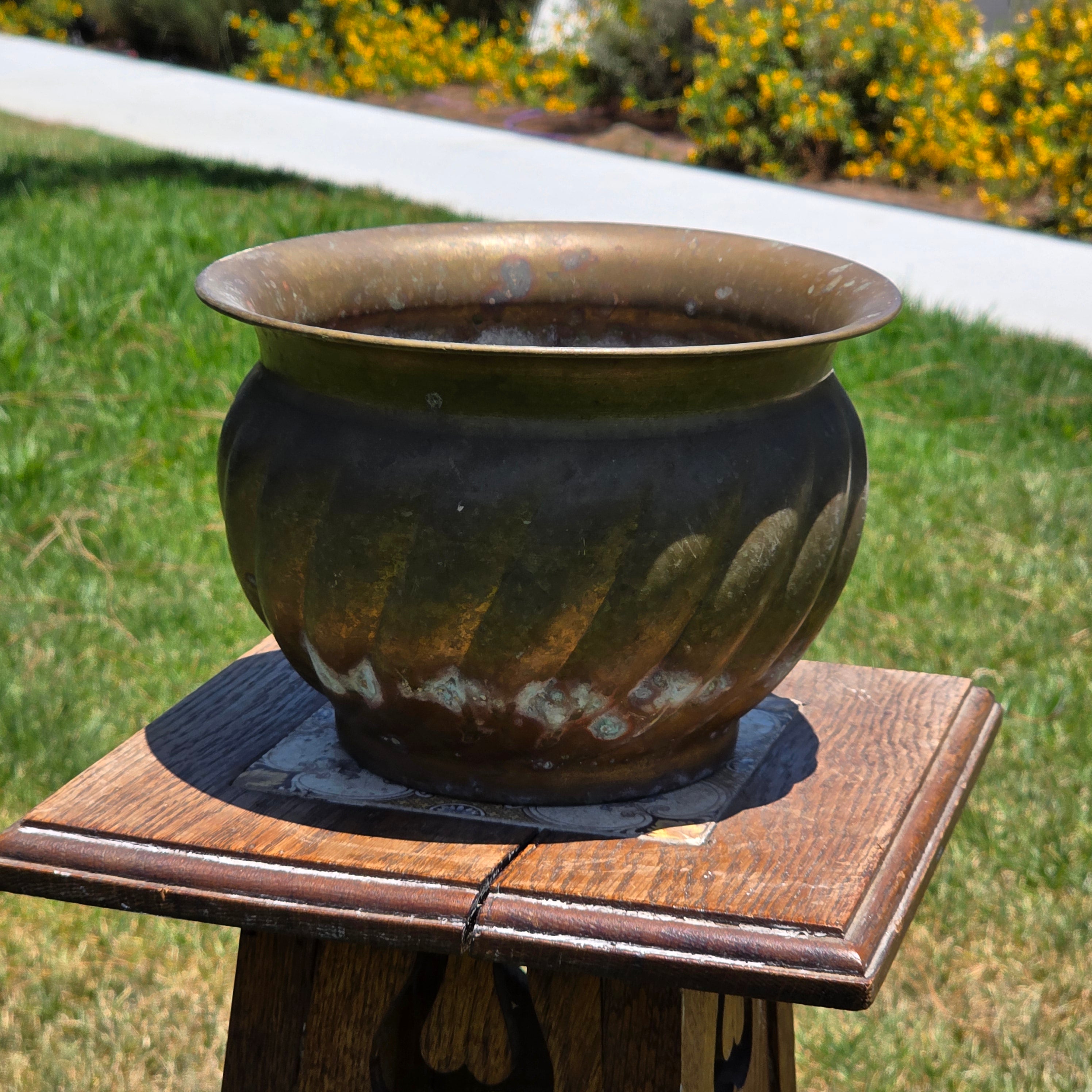 Vintage Brass Planter Pot Swirl Fluted Jardiniere Verdigris Patina 9" Boho