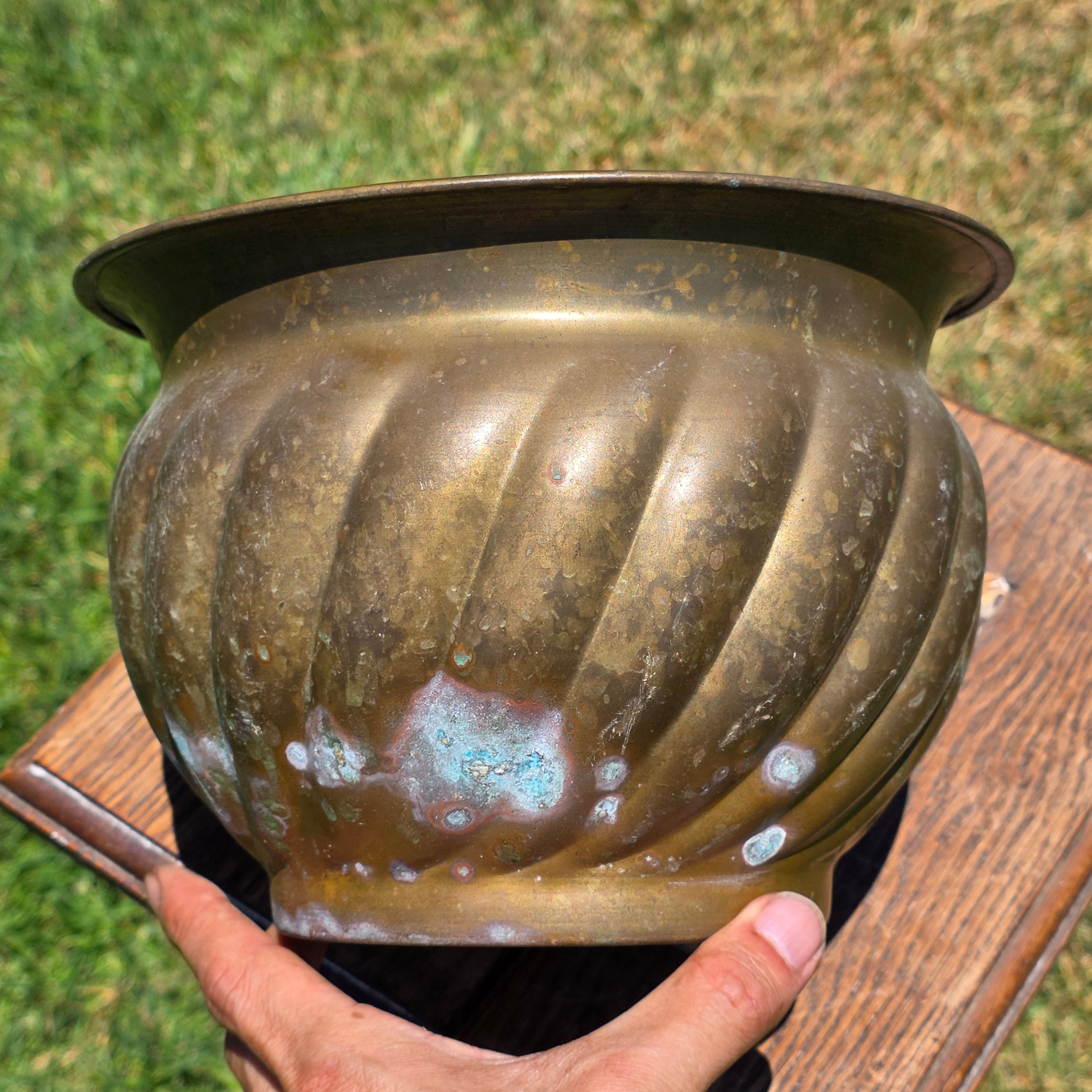 Vintage Brass Planter Pot Swirl Fluted Jardiniere Verdigris Patina 9" Boho