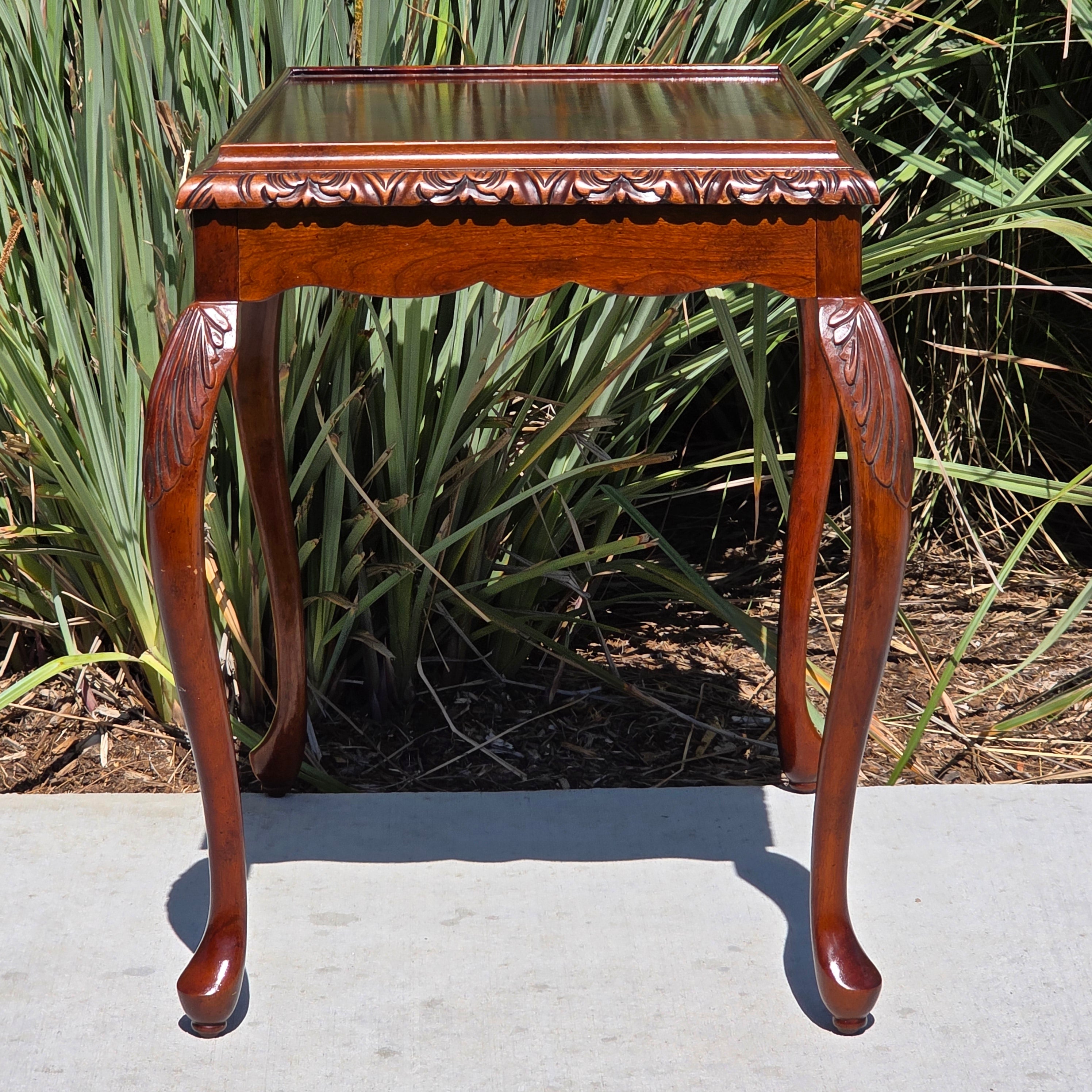Vintage Bombay Company Burl Wood Tray Top End Side Table Queen Anne Carved 2002