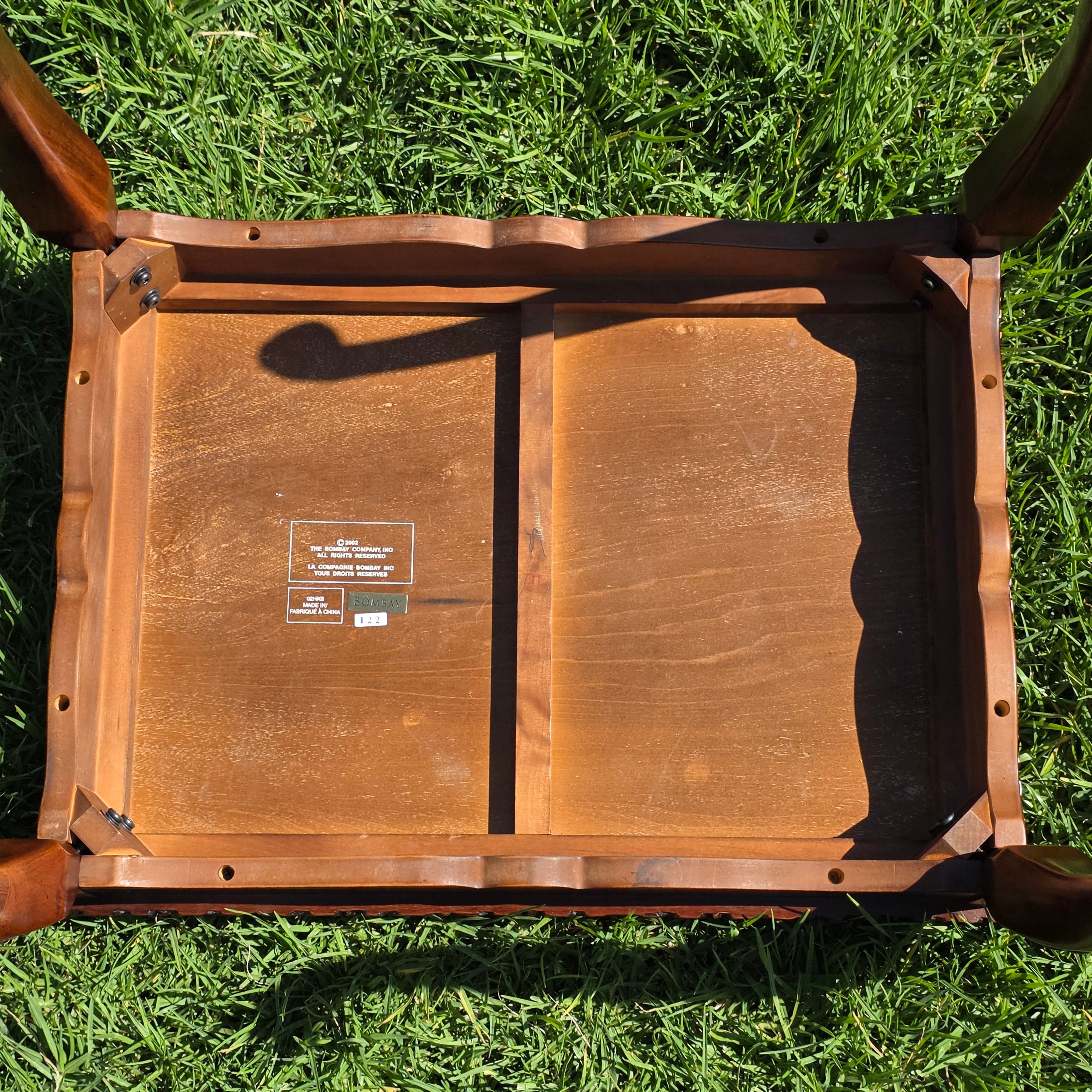 Vintage Bombay Company Burl Wood Tray Top End Side Table Queen Anne Carved 2002