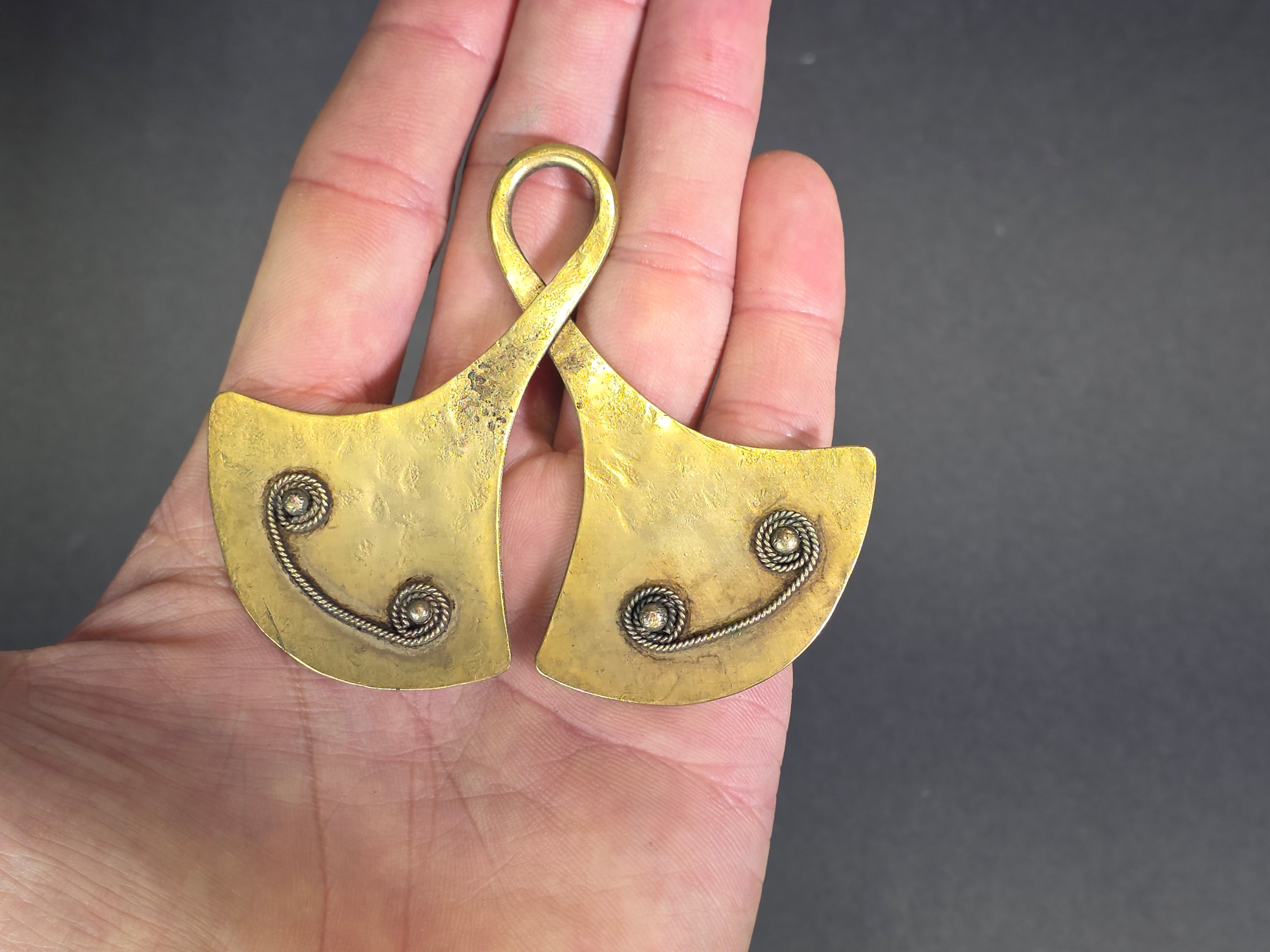 Vintage Indonesia Flores Island Ngada Taka Pendant Brass Bronze Tribal Art 3"