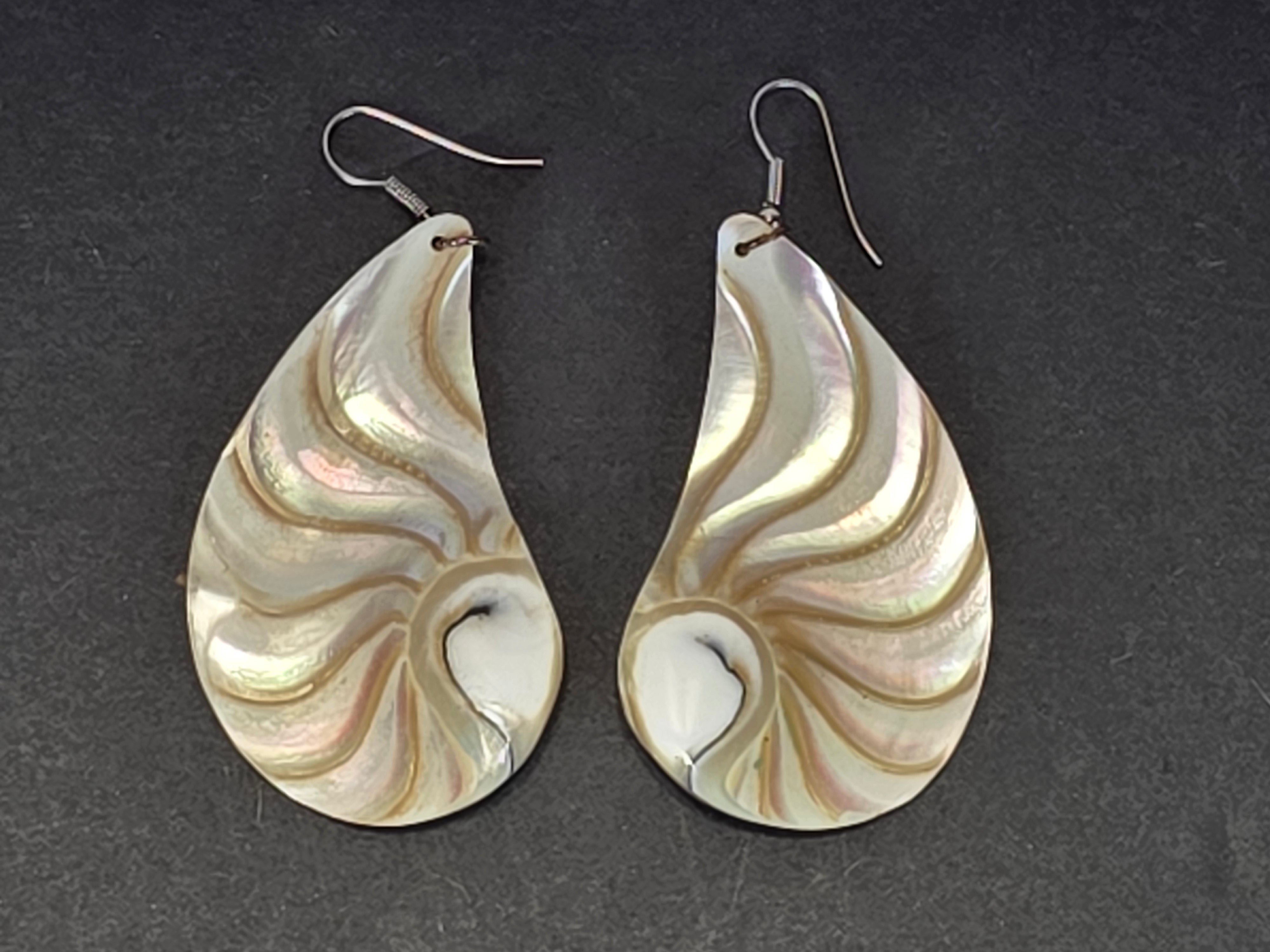 Vintage Nautilus Shell Teardrop Earrings Mother of Pearl Natural Boho Eclectic