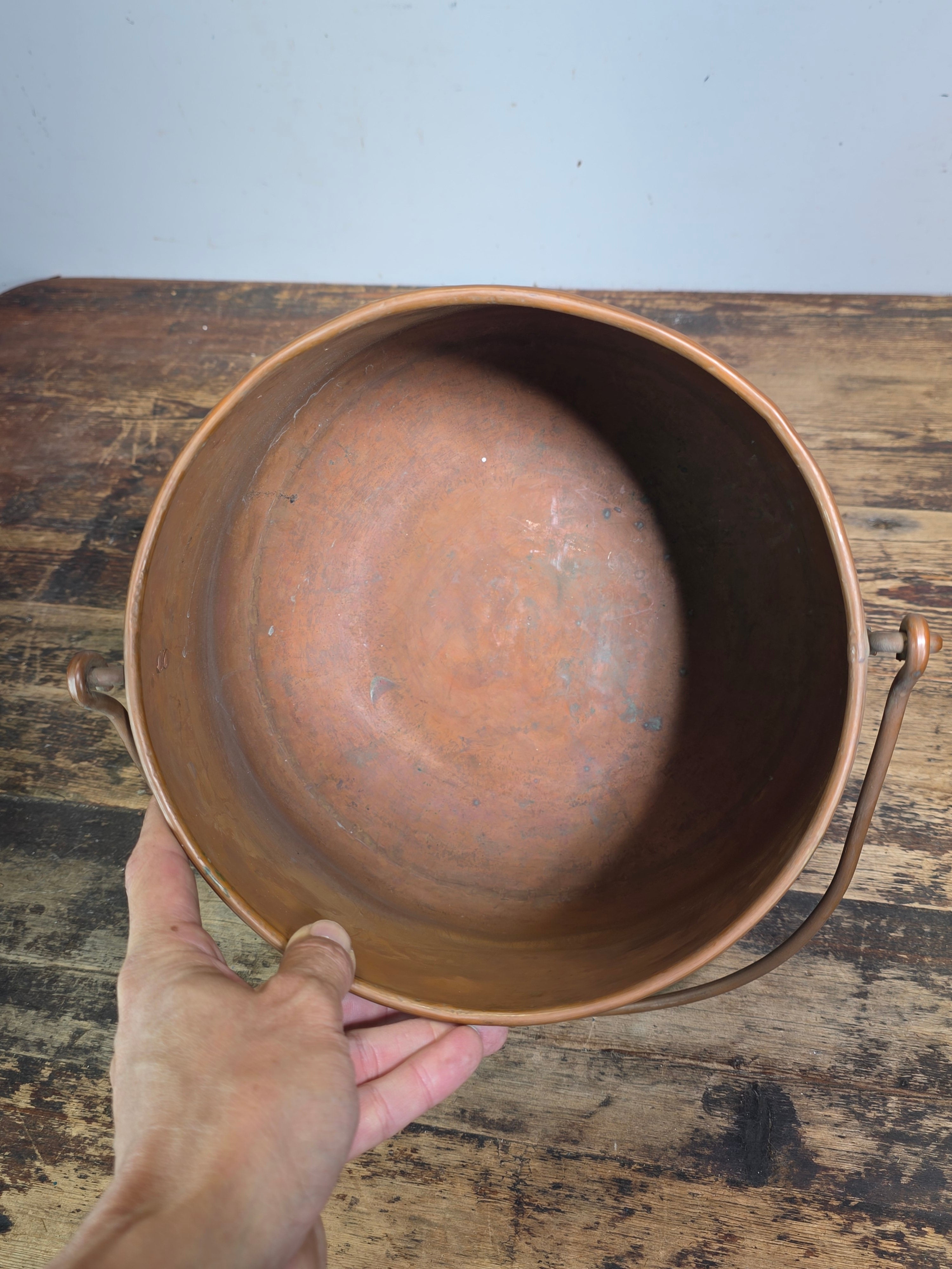 Vtg Holland Copper Cauldron Pot Large Fireplace Coal Bucket Planter Bail Handle