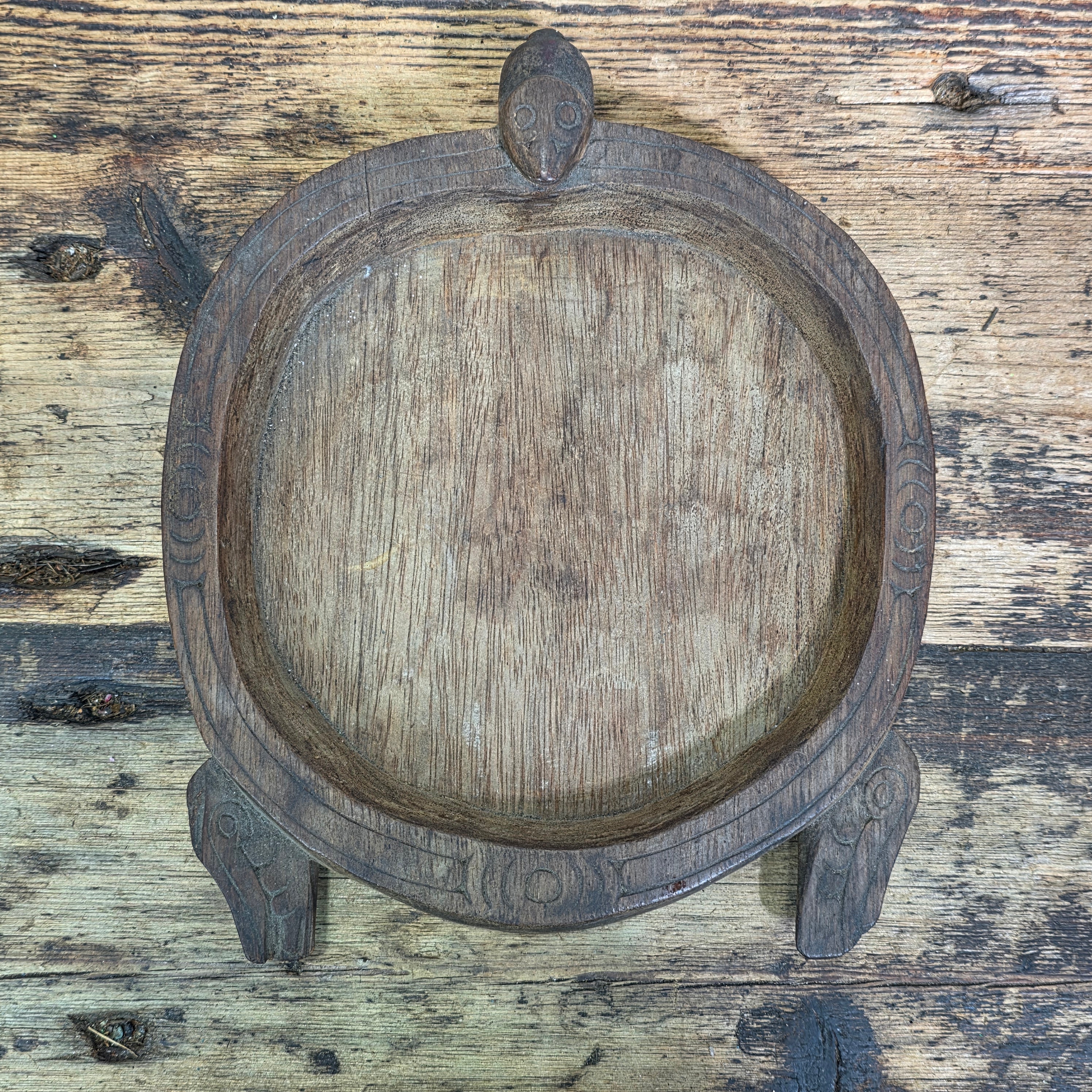 Vintage Hand Carved Wood Turtle Bowl Primitive Tribal Parat Dough Tray Wabi Sabi