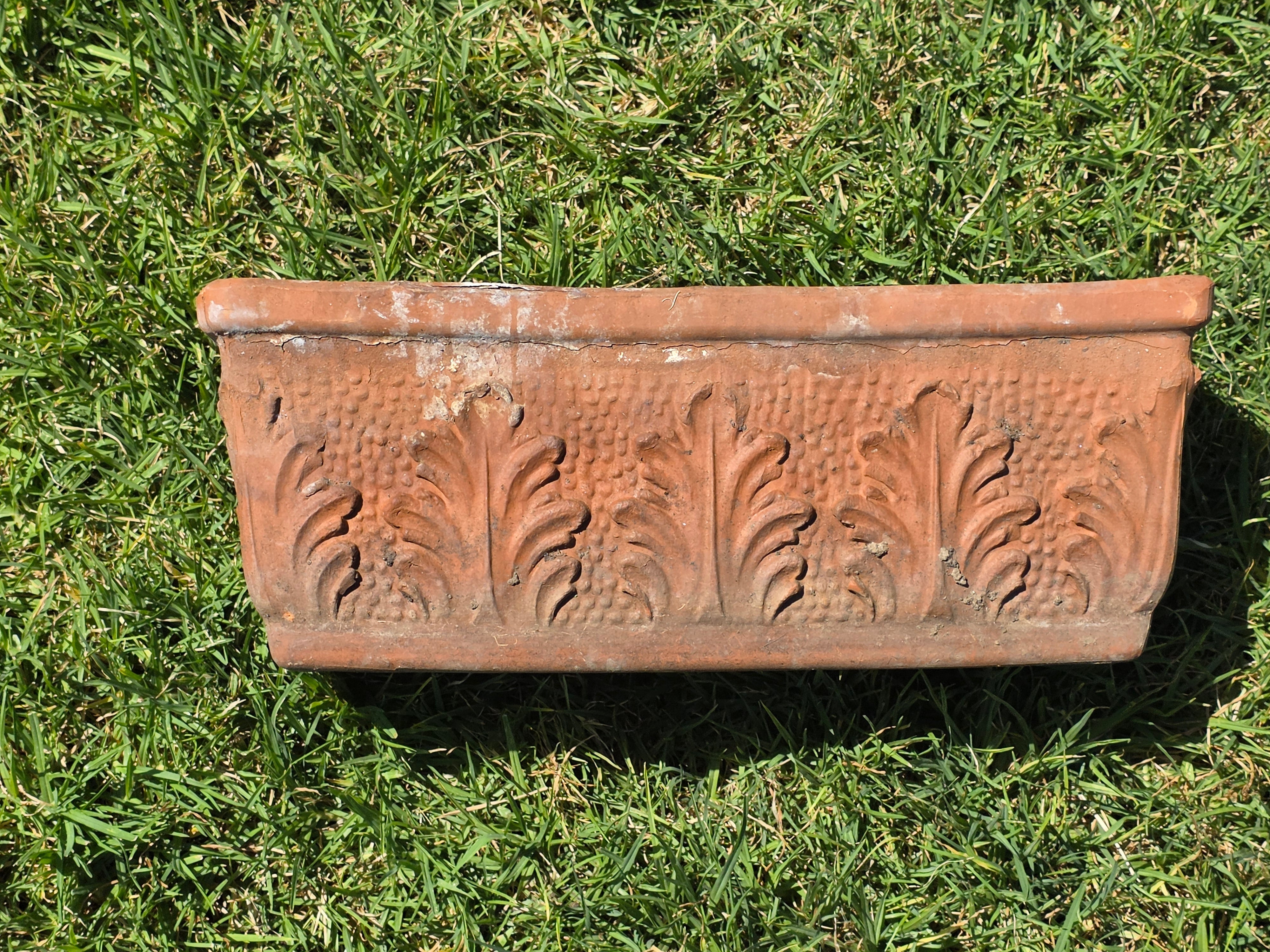 Share Vintage Italian Terracotta Window Box Planter 18" Acanthus Leaf Relief 46cm