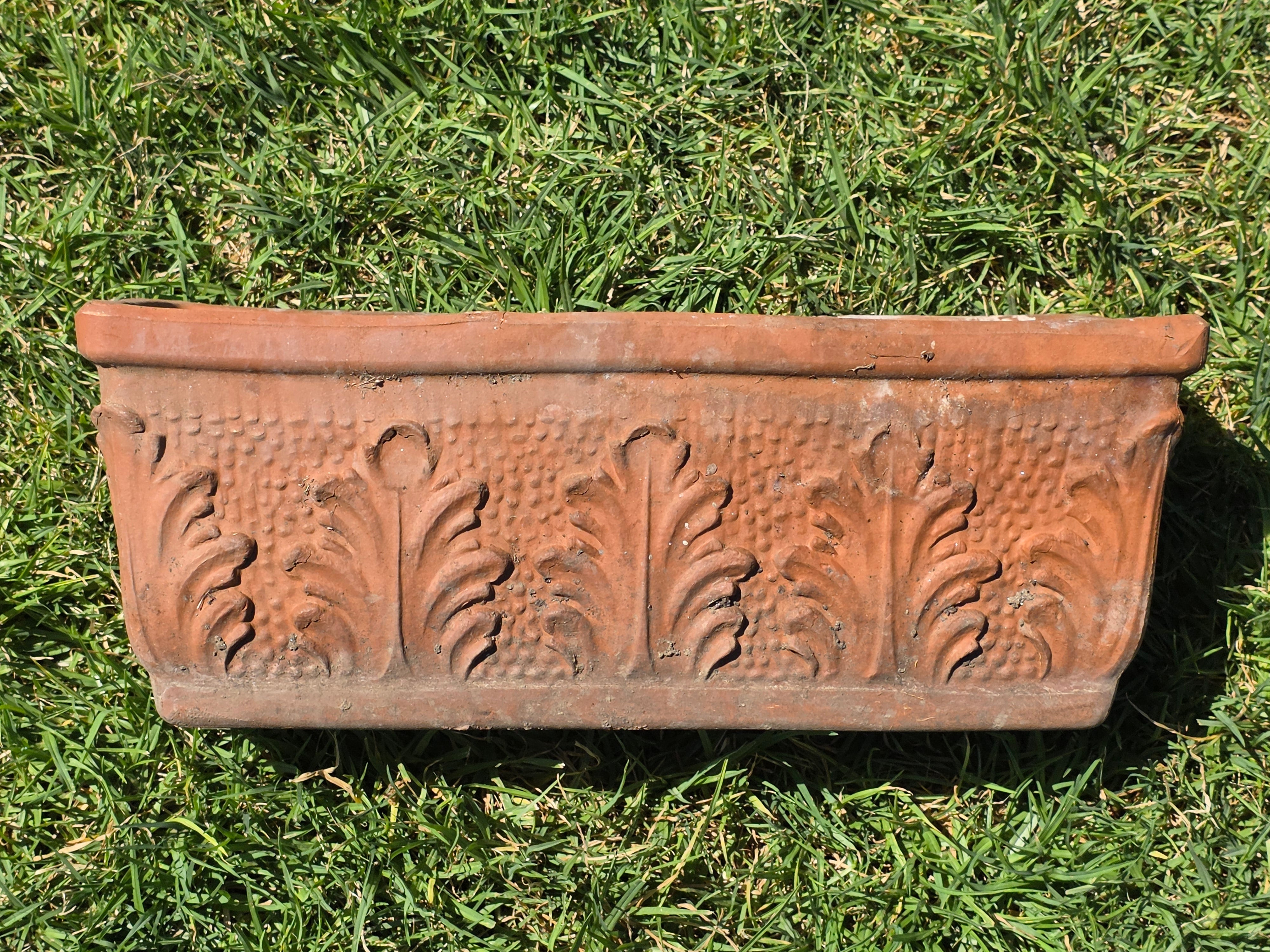 Share Vintage Italian Terracotta Window Box Planter 18" Acanthus Leaf Relief 46cm