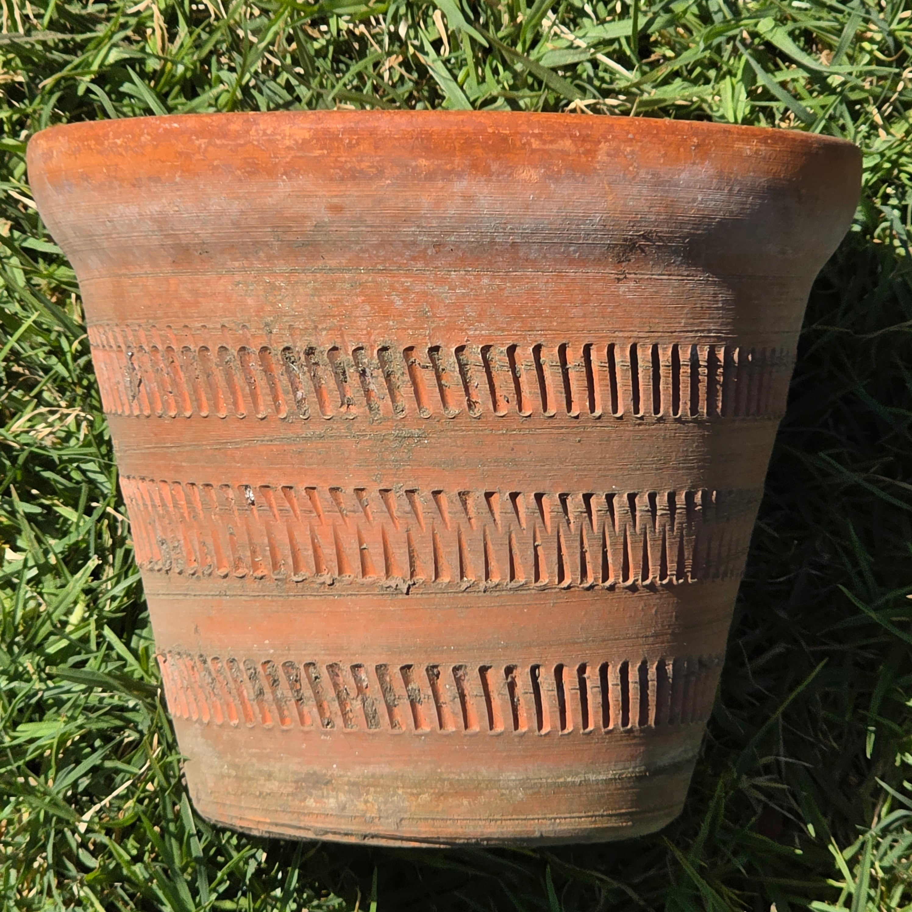 Vintage Oaxaca Style Mexican Terracotta Planter Hand Etched Clay Pot Folk Art 8.5"