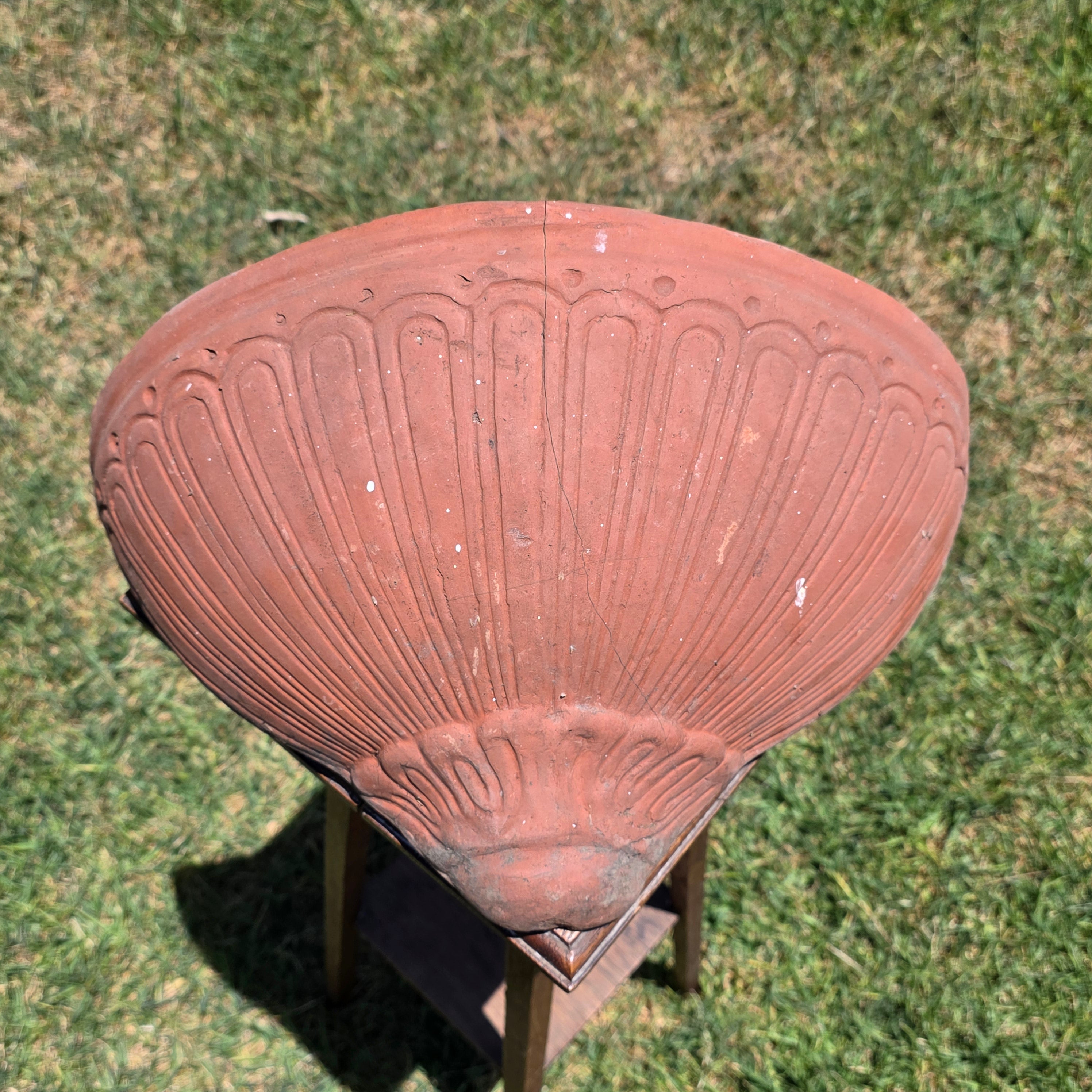 Share Vintage Italian Terracotta Wall Pocket Planter Sconce Hanging Shell Pot 16" (As-Is)