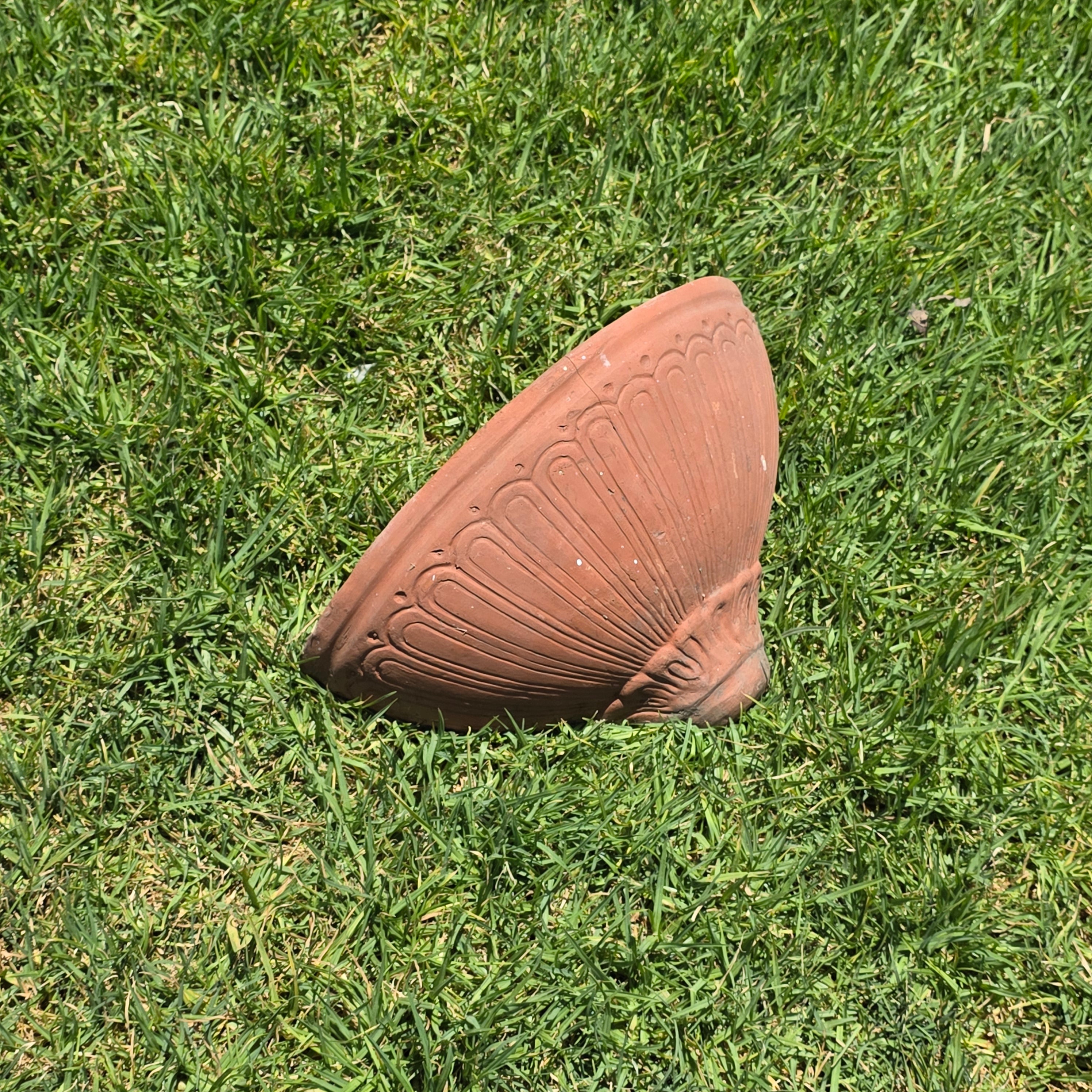 Share Vintage Italian Terracotta Wall Pocket Planter Sconce Hanging Shell Pot 16" (As-Is)