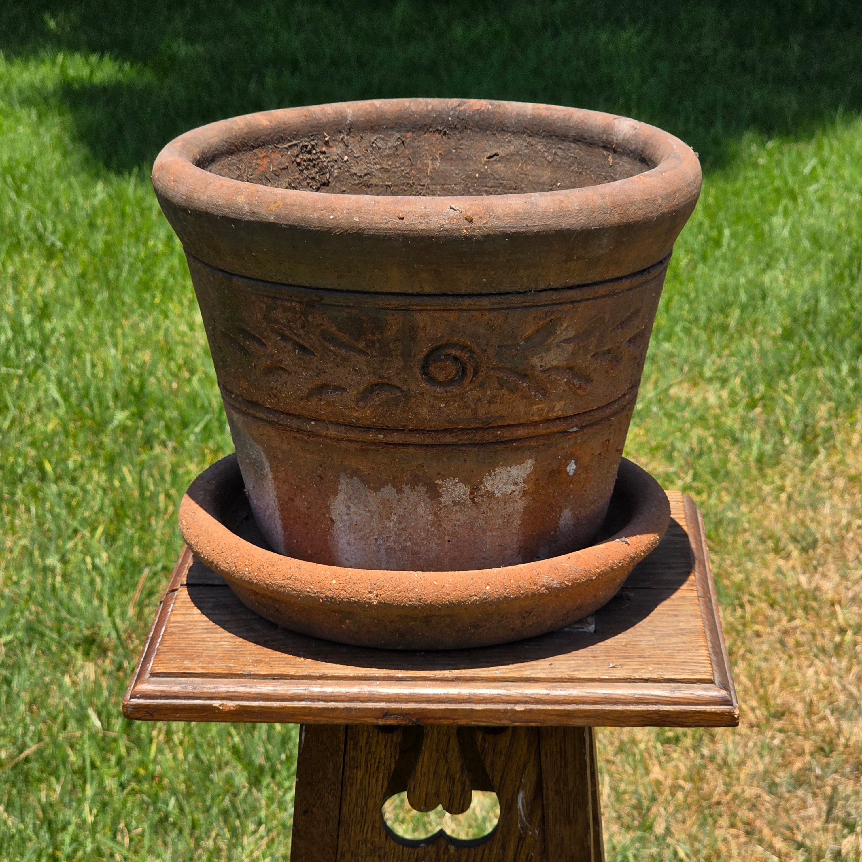 Vintage Mexican Terracotta Planter Pot w/ Saucer Embossed Leaf Southwestern 10"