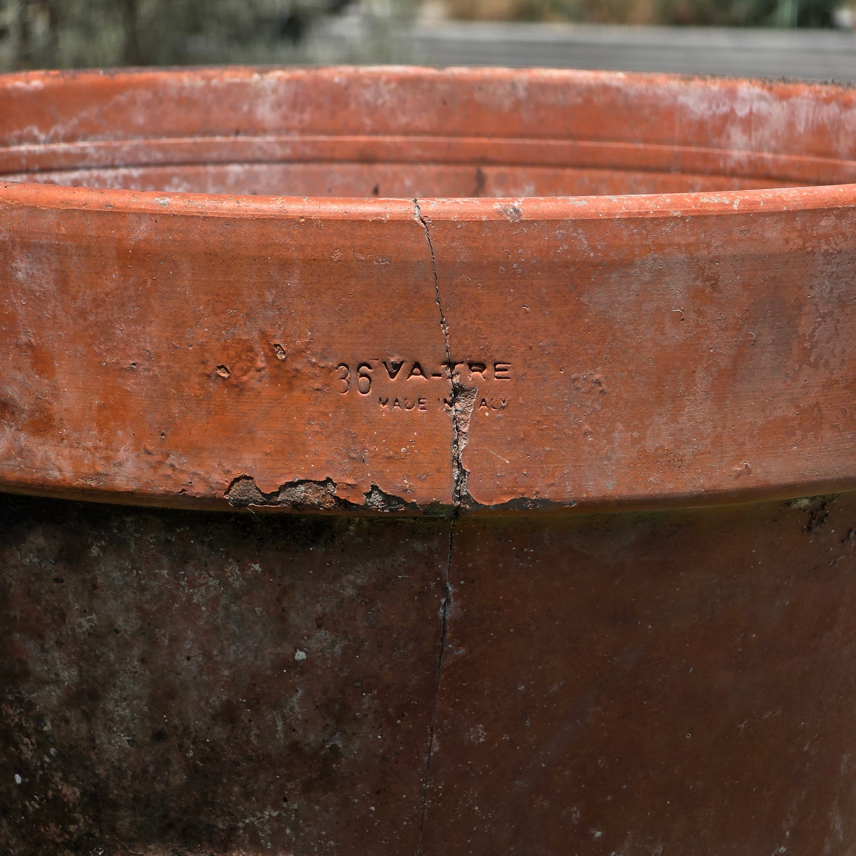 Share Vintage 1980s Terracotta Garden Planter Pot VA-TRE Vaserie Trevigiane Italy 15" (Damage)