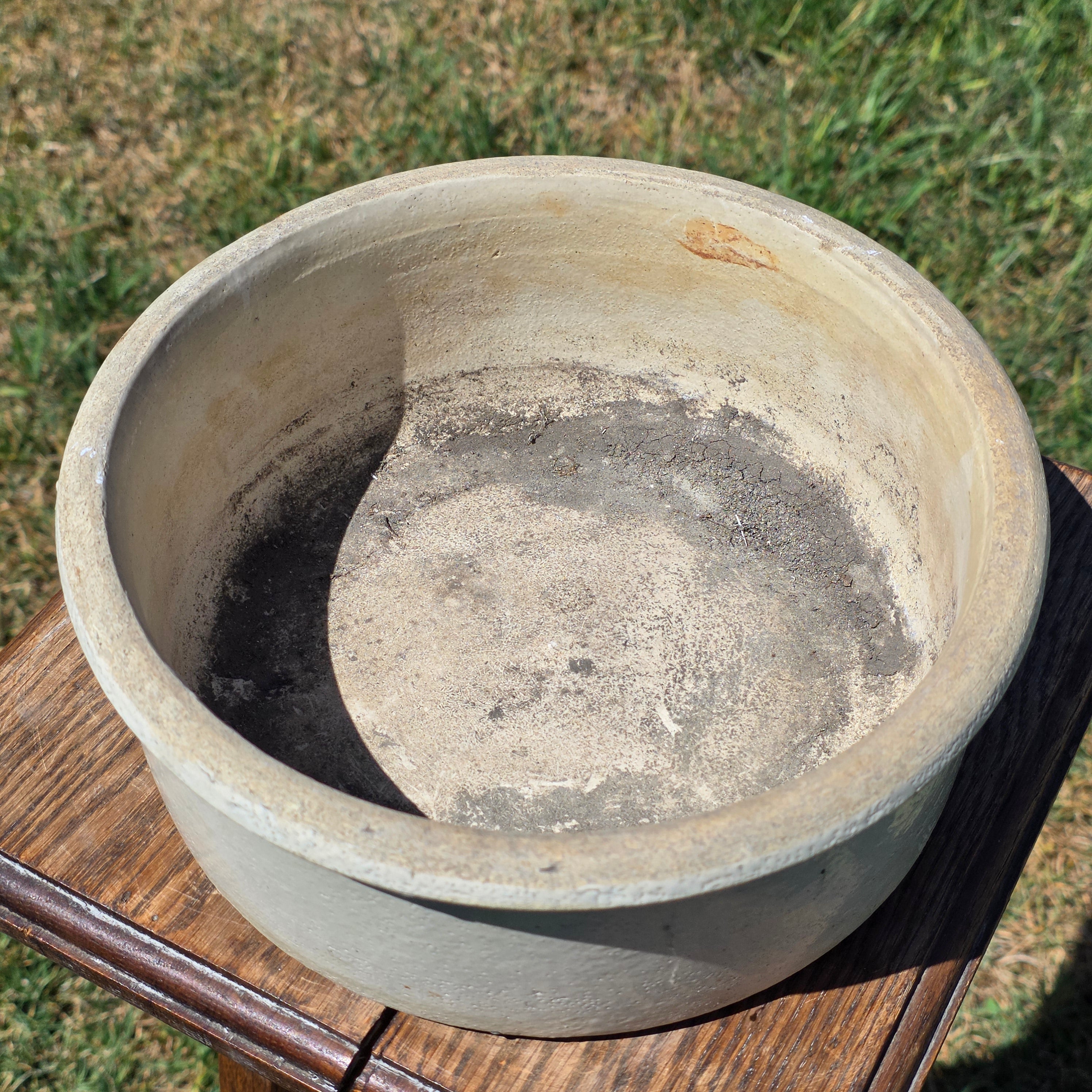 Antique Stoneware Planter Pot Shallow Bowl Beige Clay Farmhouse Garden 9.25”