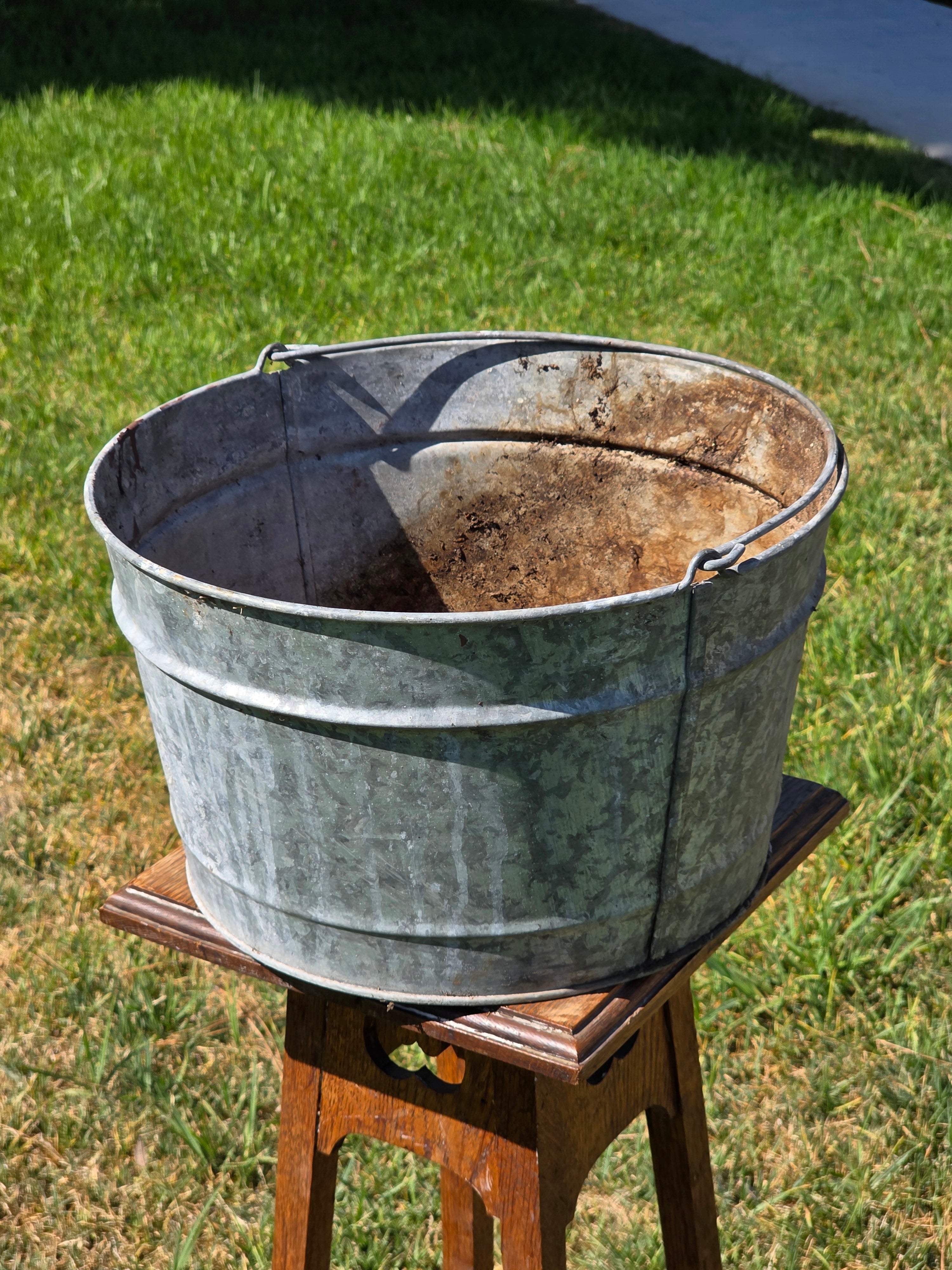 Share Vintage Galvanized Metal Bucket Wash Tub Planter Rustic Farmhouse 14"