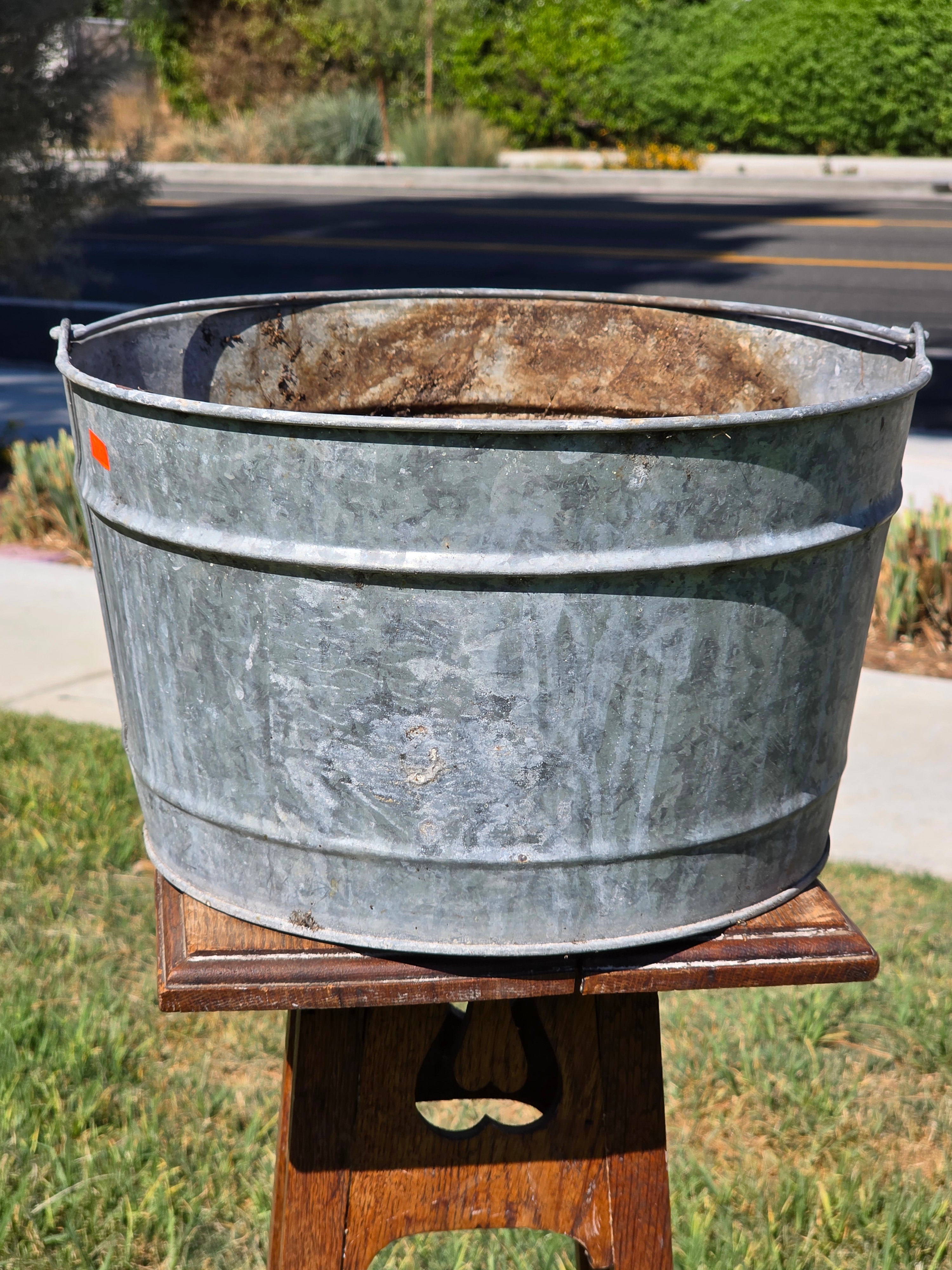 Share Vintage Galvanized Metal Bucket Wash Tub Planter Rustic Farmhouse 14"