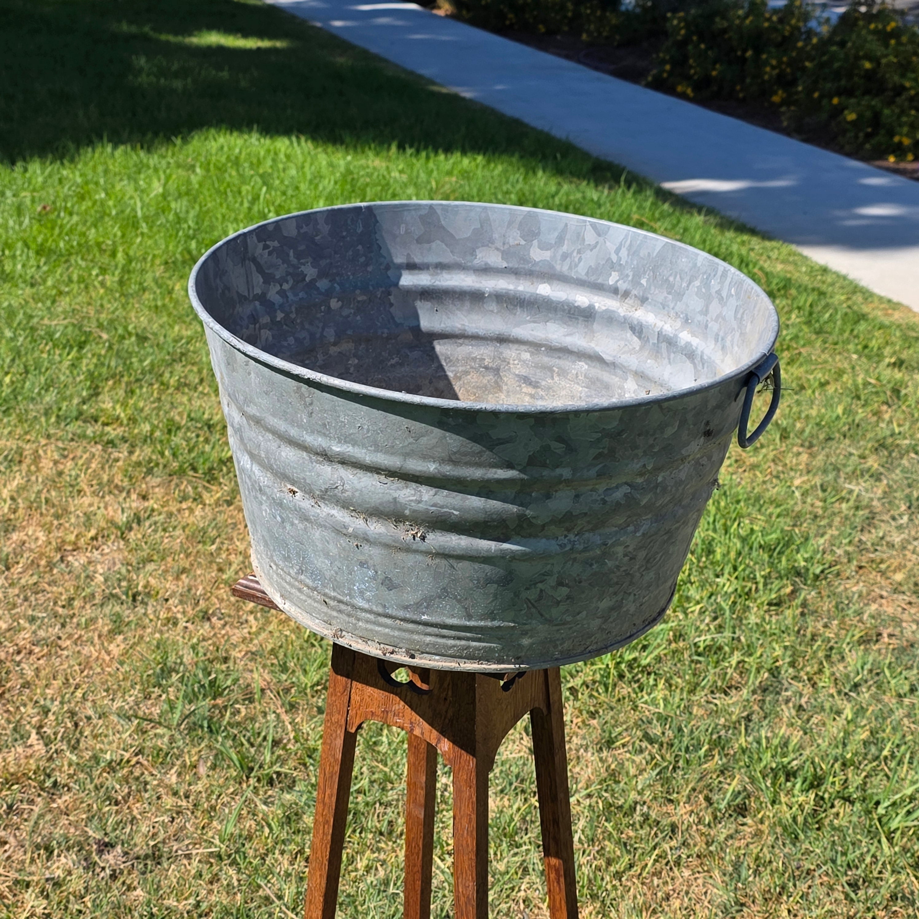 Vintage Galvanized Metal Round Tub Planter 19"W x 10"H Drain Hole Washtub Garden