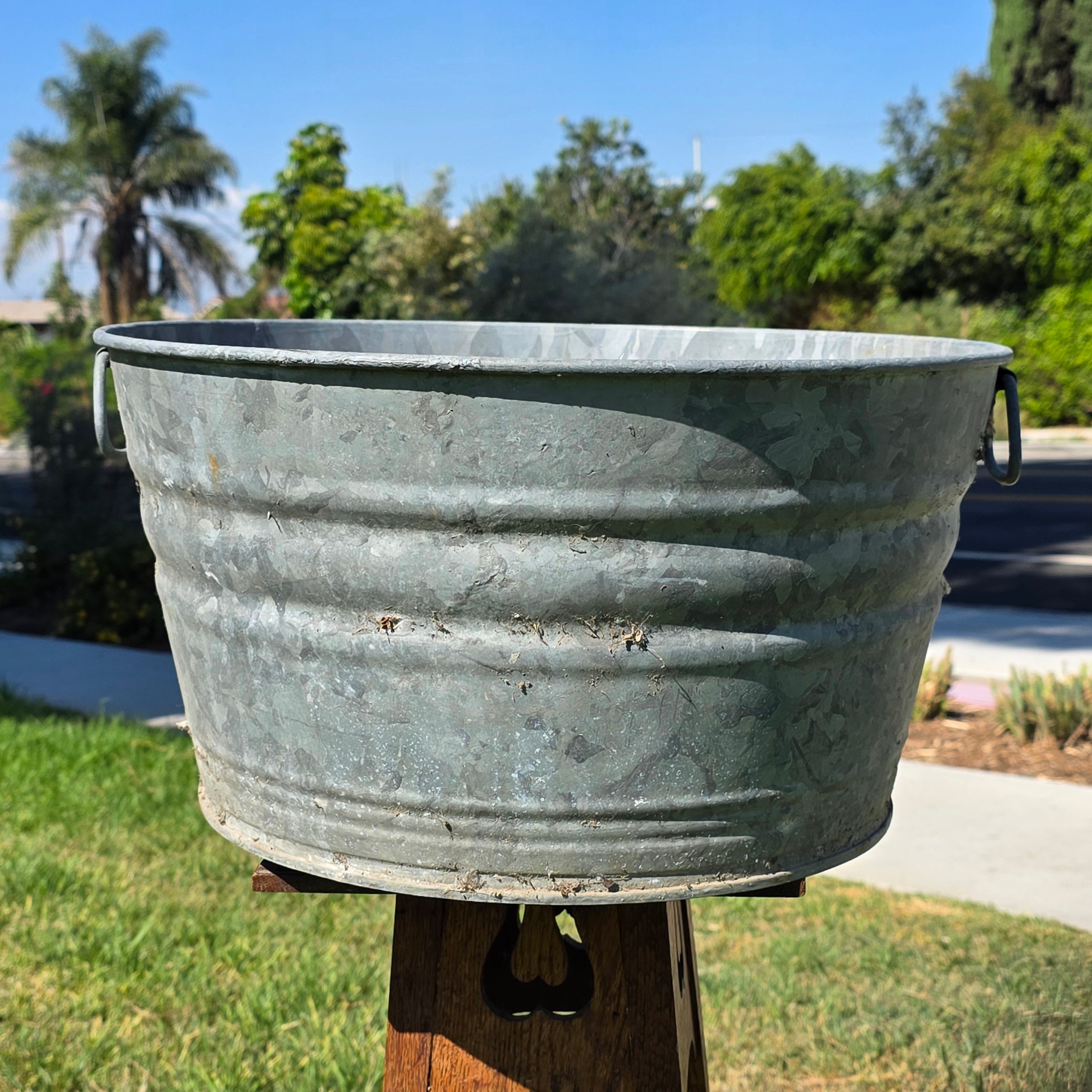 Vintage Galvanized Metal Round Tub Planter 19"W x 10"H Drain Hole Washtub Garden