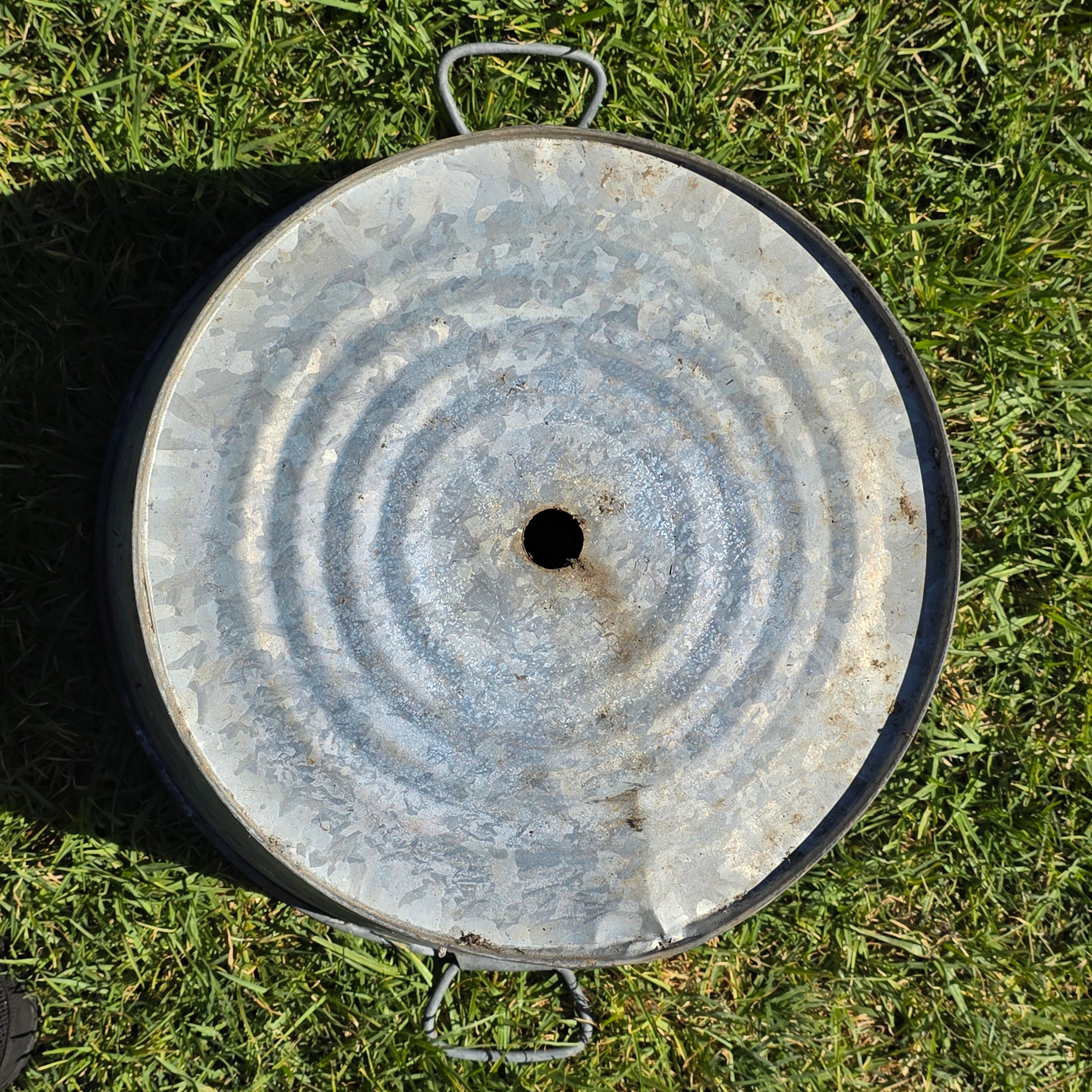 Vintage Galvanized Metal Round Tub Planter 19"W x 10"H Drain Hole Washtub Garden