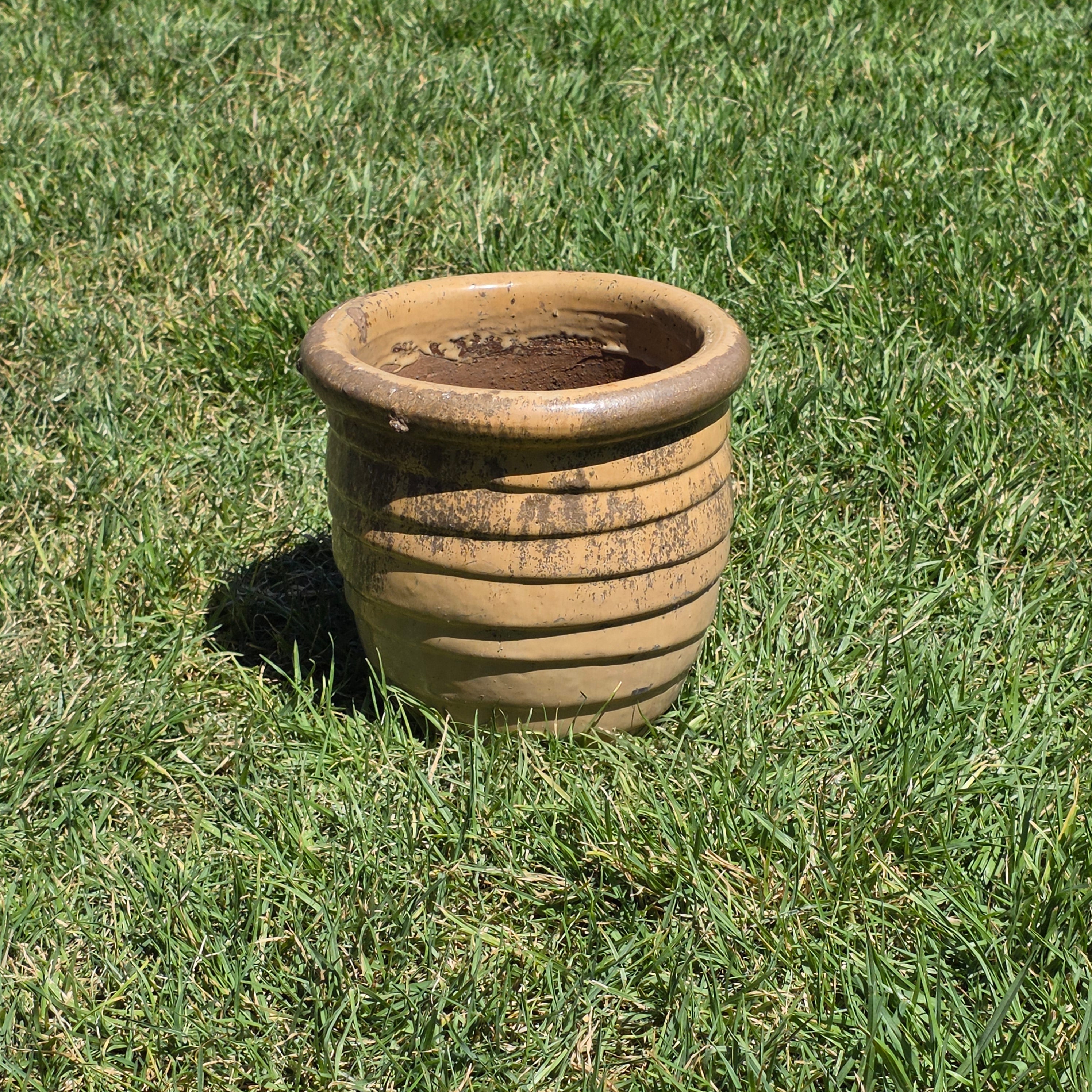 Honey Beige Ribbed Beehive Planter Pot Heavy Glazed Ceramic Farmhouse Garden Decor