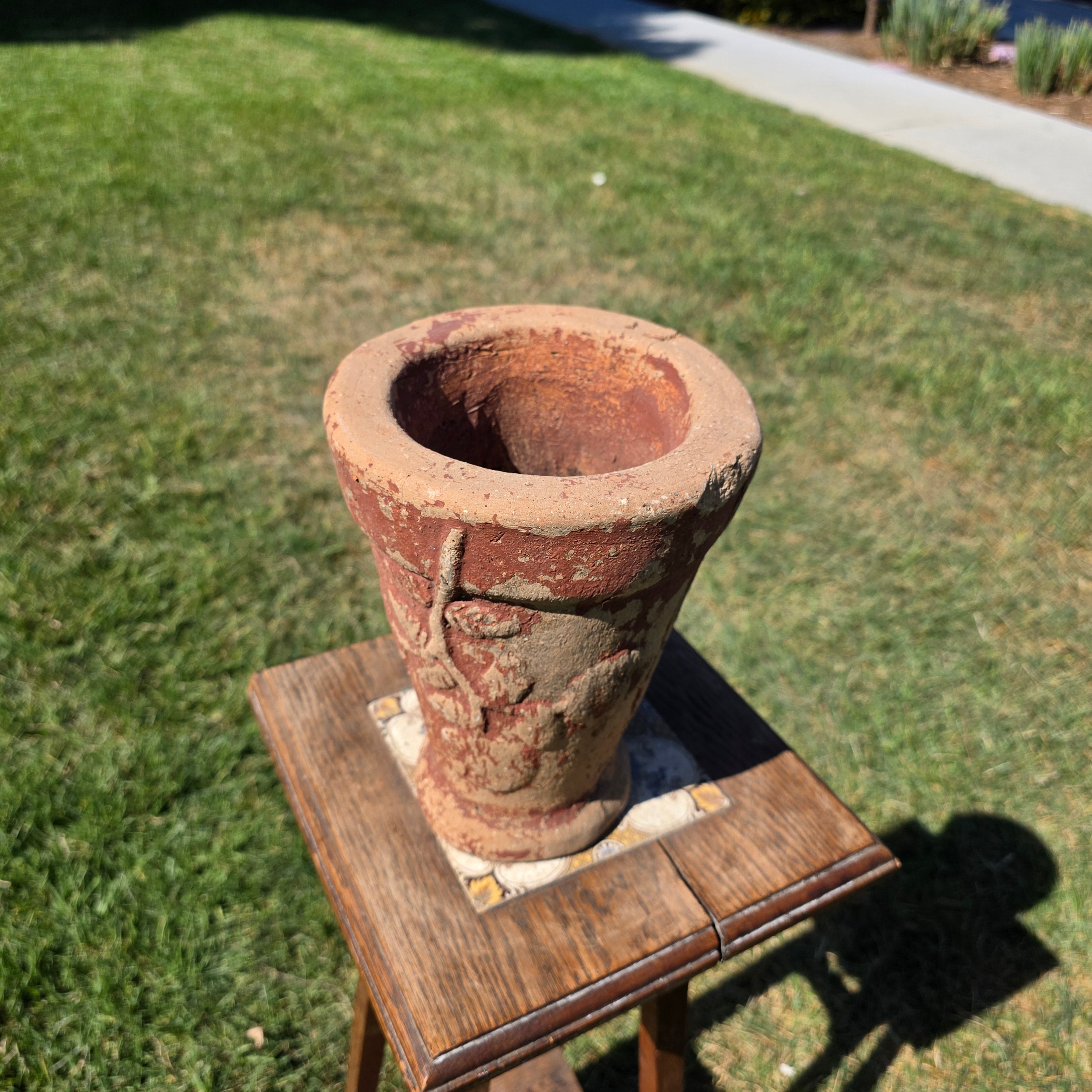 Vintage Terracotta Garden Planter Relief Sunflower Daisy Clay Pot Heavy 9.5"