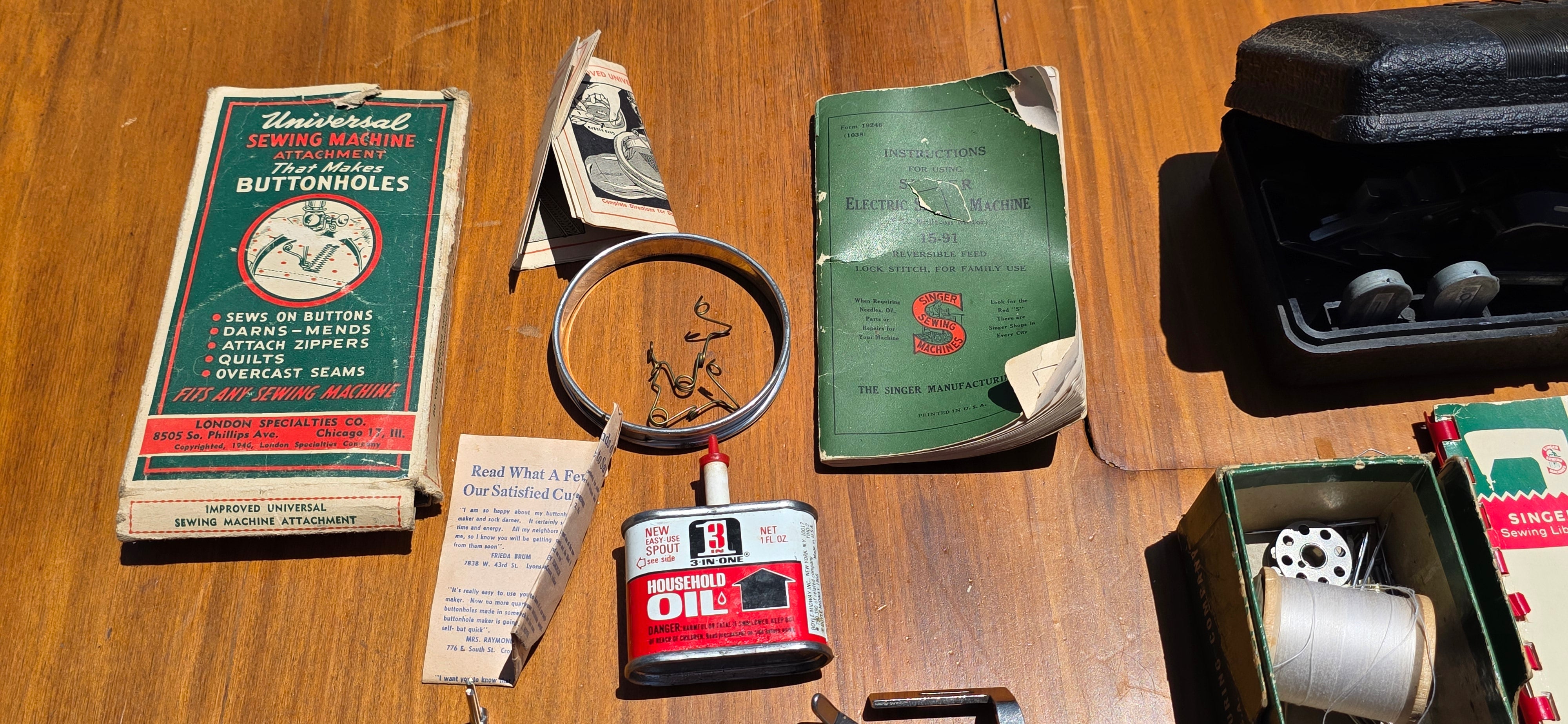 1948 Singer 221 Featherweight Sewing Machine Table Combo Set Case Box Black
