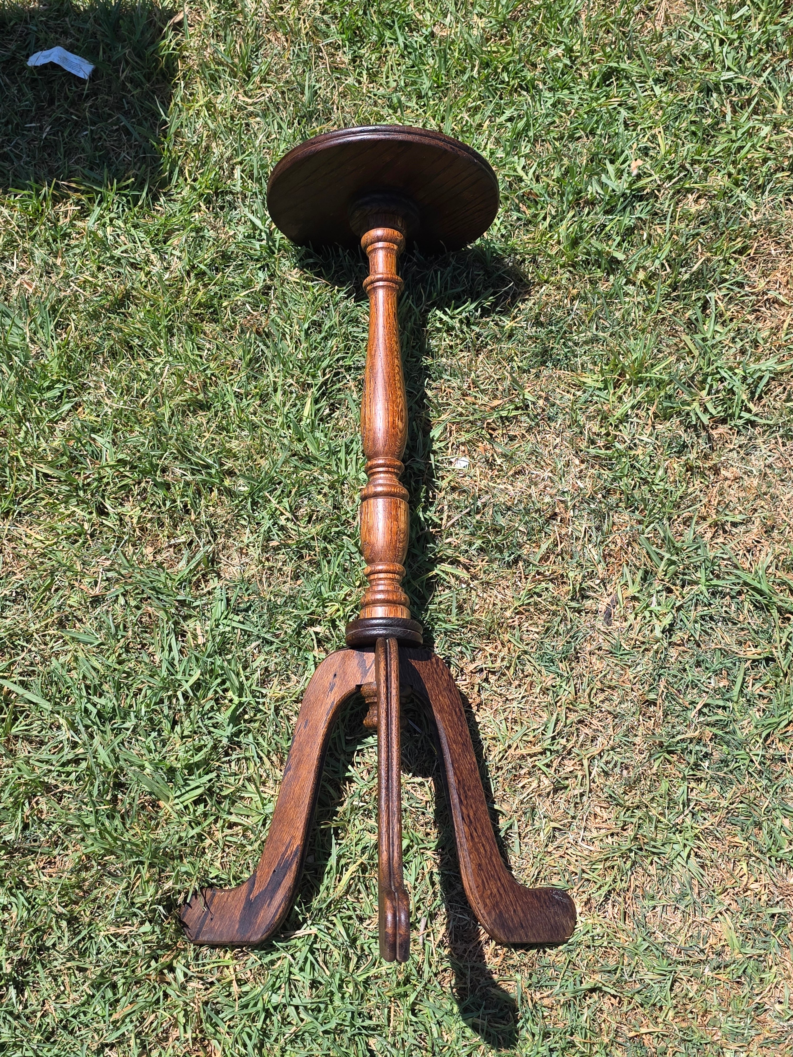 Vintage Oak Wood Pedestal Plant Stand Tripod Candle Candleholder Side Table 30"