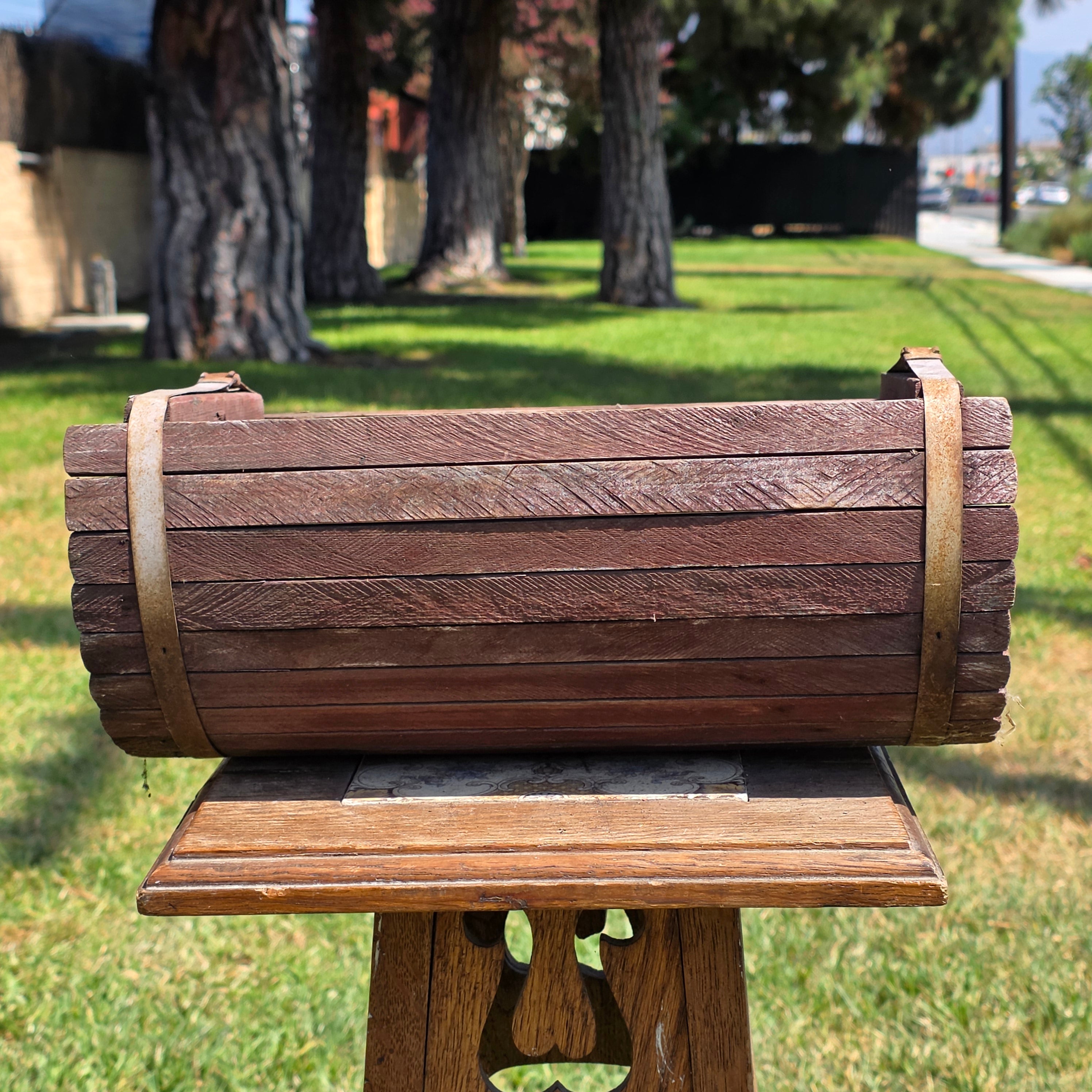 Vintage Half Barrel Planter Set 2 Wood Slat Rustic Garden Flower Pot Box Rusty