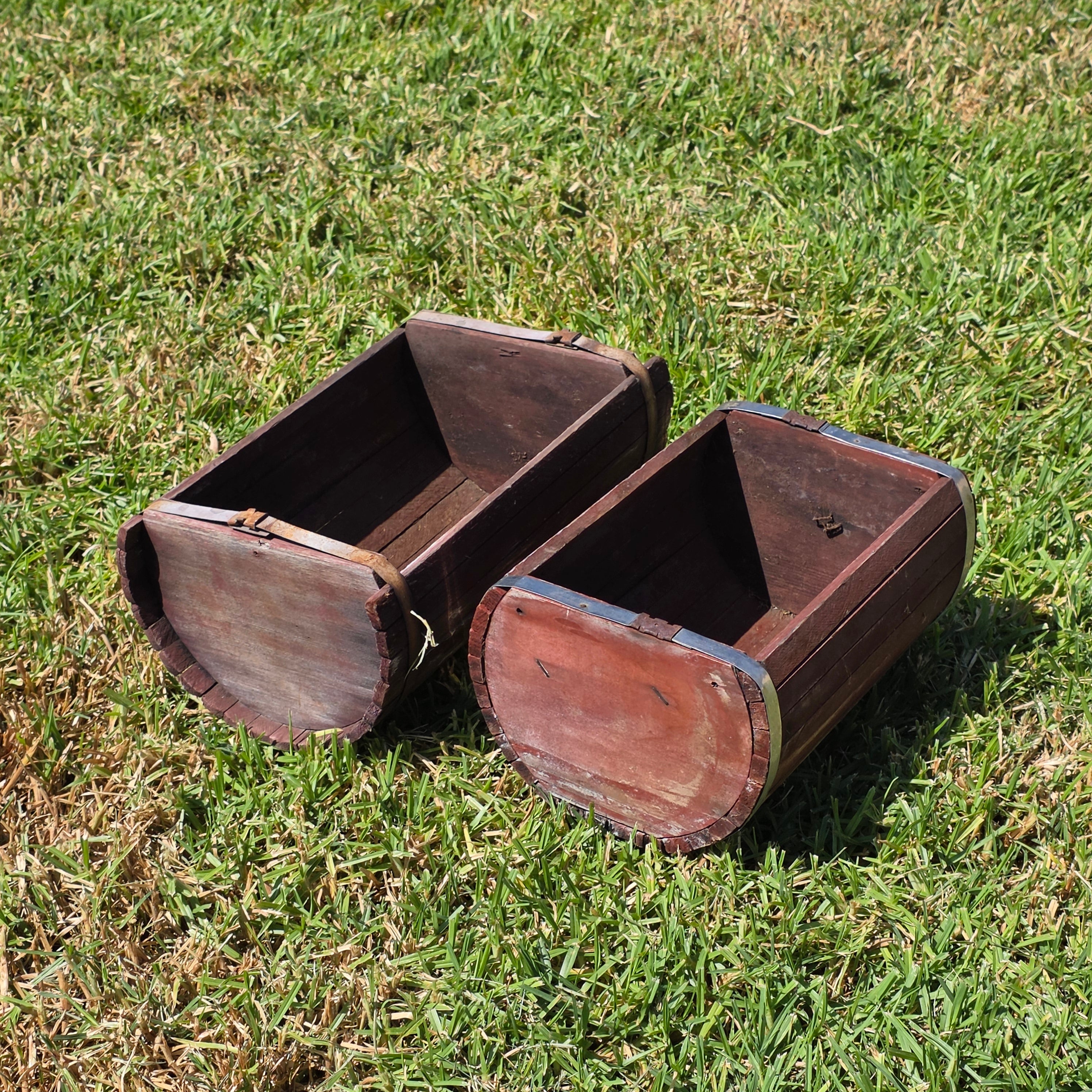 Vintage Half Barrel Planter Set 2 Wood Slat Rustic Garden Flower Pot Box Rusty