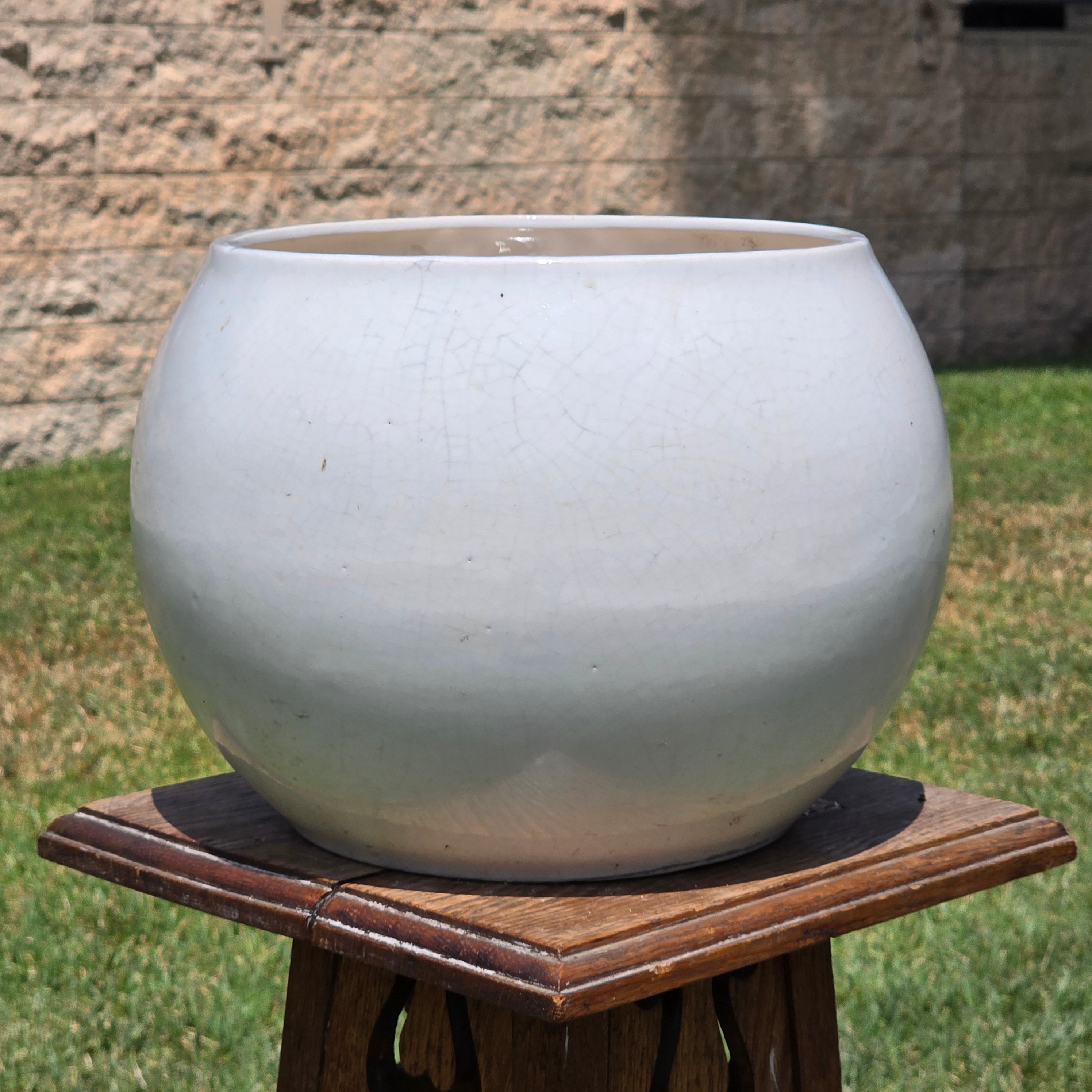 Vintage California USA Pottery White Round Ball Planter Bowl Pot C-50 MCM