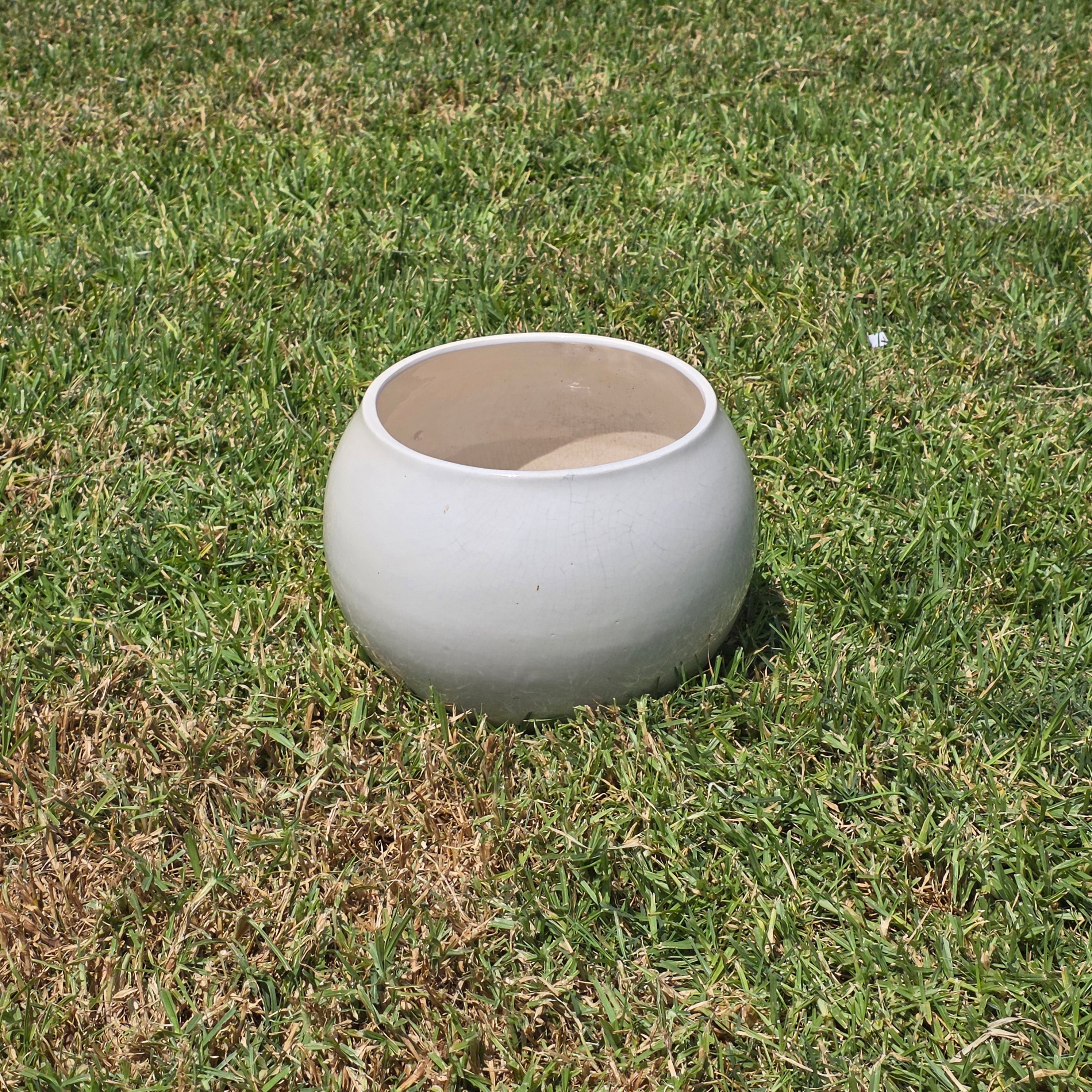 Vintage California USA Pottery White Round Ball Planter Bowl Pot C-50 MCM