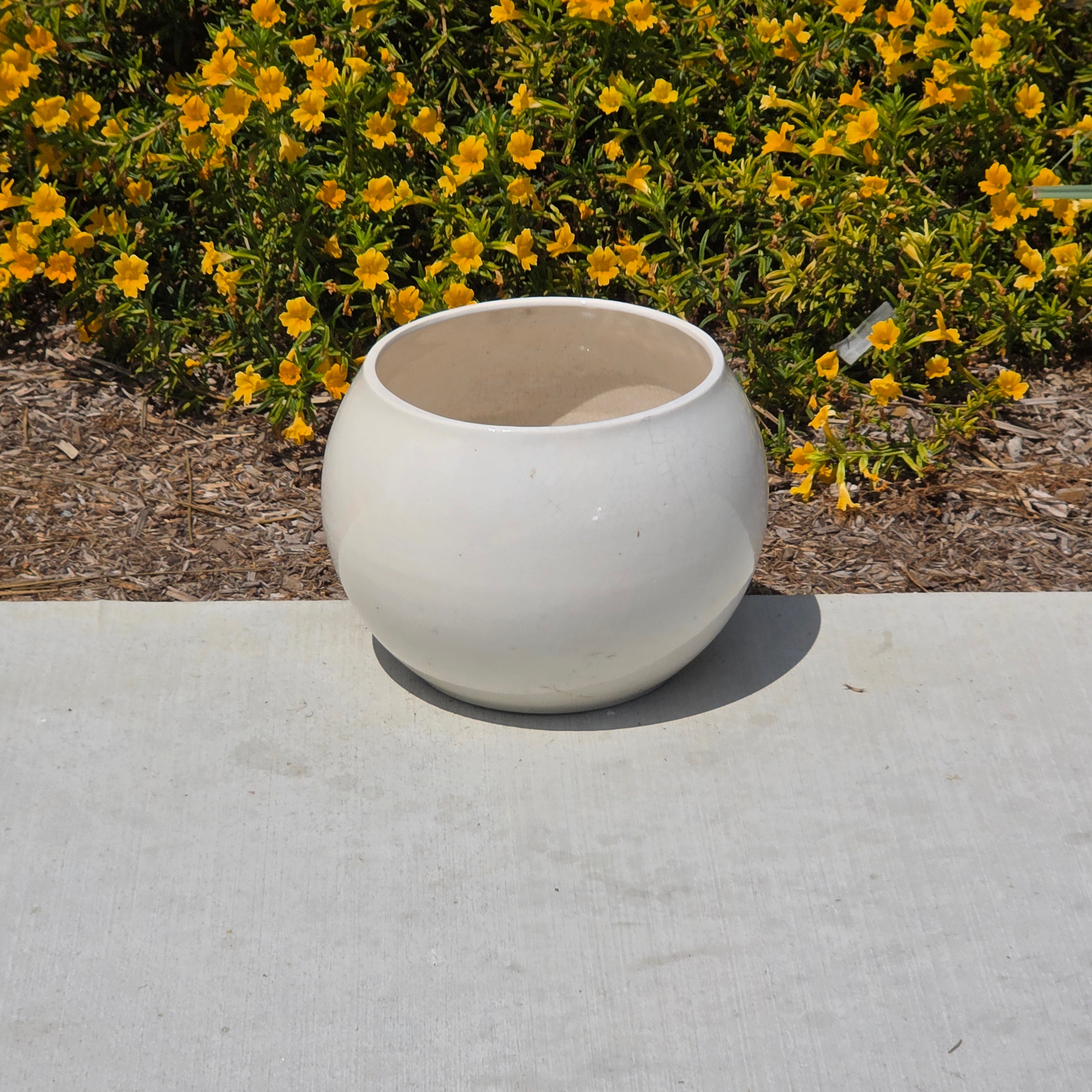 Vintage California USA Pottery White Round Ball Planter Bowl Pot C-50 MCM