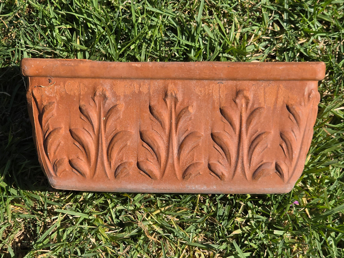 Vtg Deroma Terracotta Window Box Planter 13" Acanthus Leaf Italy Clay Pot Clay