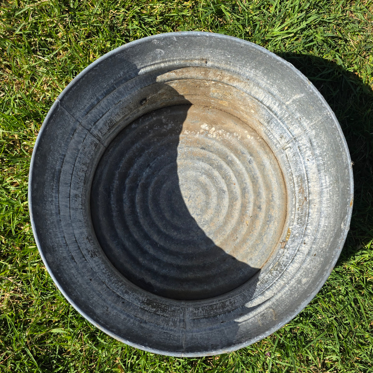 VTG Galvanized Wash Tub Round Metal Bucket 20" Farmhouse Planter Drink Cooler