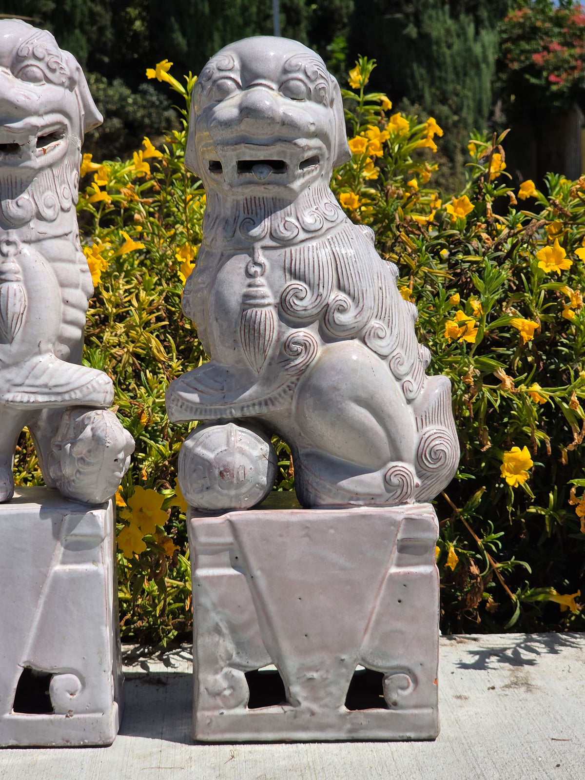 Vintage Mid Century Celadon Foo Dogs Pair Shiwan Ceramic Guardian Lions (Damage)