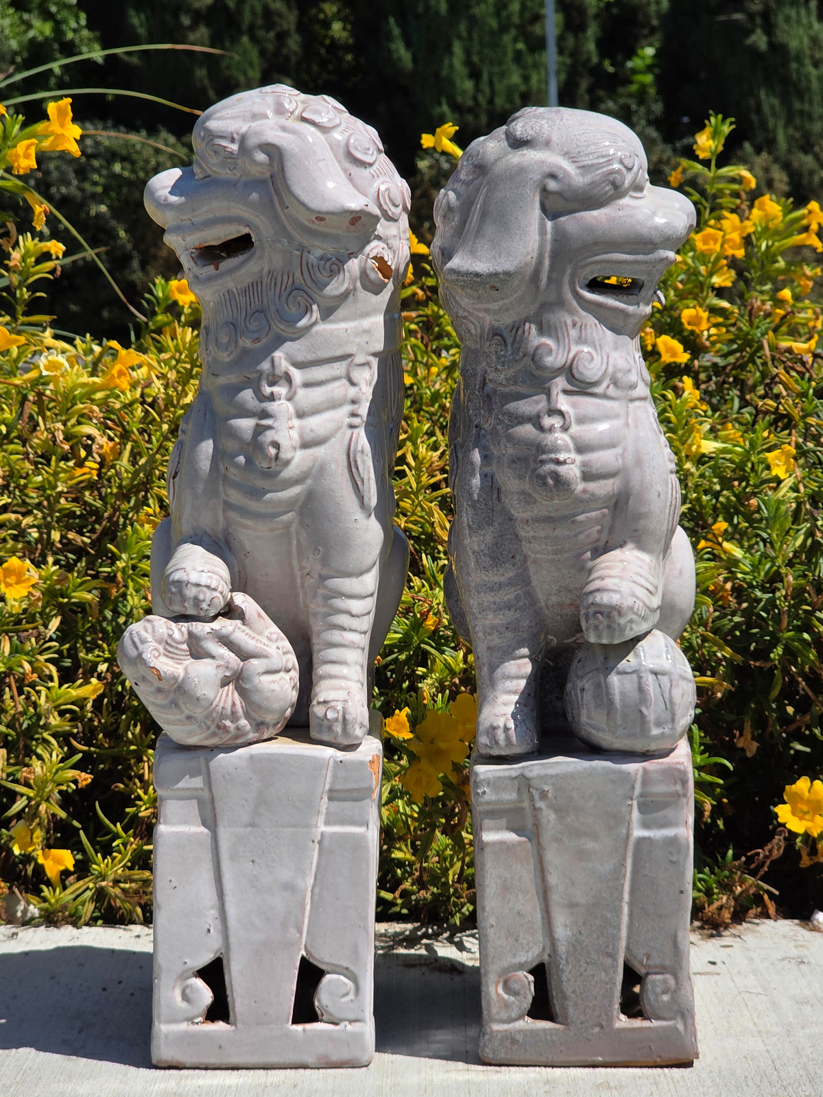 Vintage Mid Century Celadon Foo Dogs Pair Shiwan Ceramic Guardian Lions (Damage)