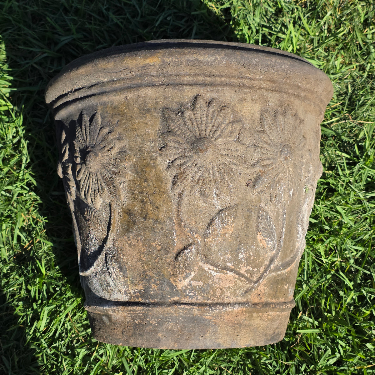 Vtg Mexican Terracotta Planter Large 15" Clay Flower Pot Sunflower Relief Heavy