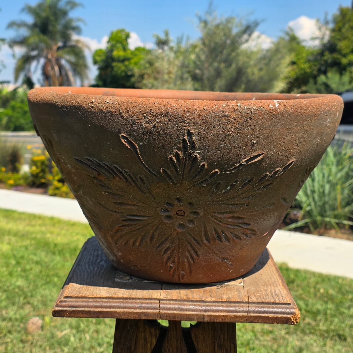 Vtg Mexican Terracotta Planter Sunburst Flower Clay Pot 15" Rustic Garden MCM