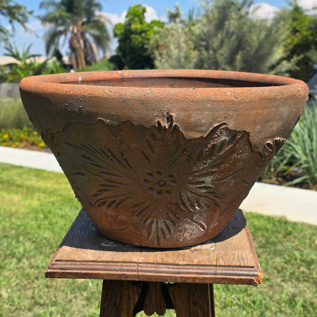 Vtg Mexican Terracotta Planter Sunburst Flower Clay Pot 15" Rustic Garden MCM