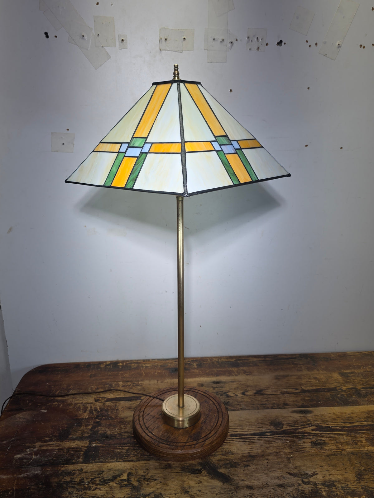 Vintage Mission Style Stained Glass Table Lamp Phelps Dodge Red Brass 1950s (Damage)