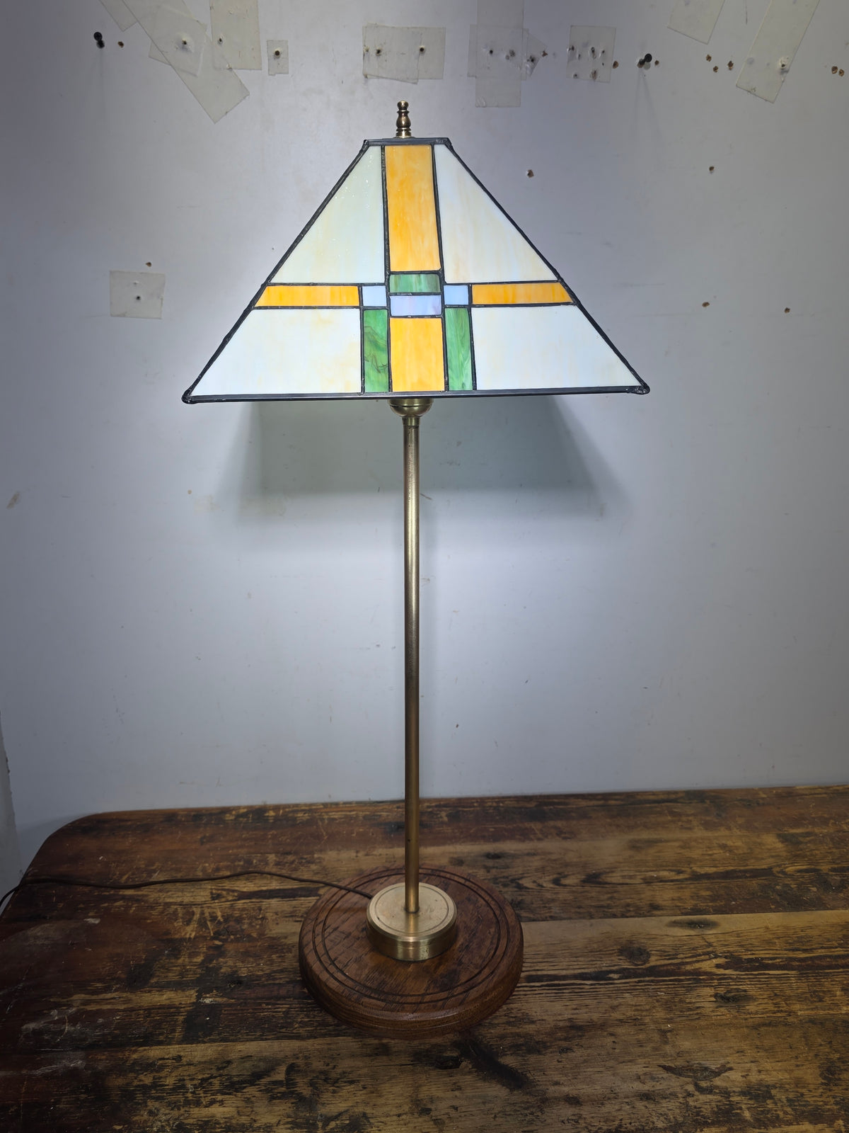 Vintage Mission Style Stained Glass Table Lamp Phelps Dodge Red Brass 1950s (Damage)
