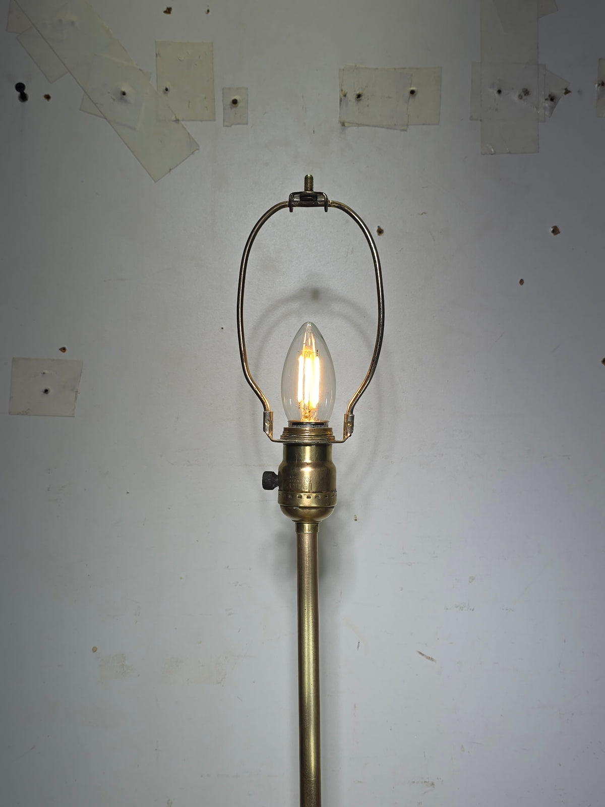 Vintage Mission Style Stained Glass Table Lamp Phelps Dodge Red Brass 1950s (Damage)