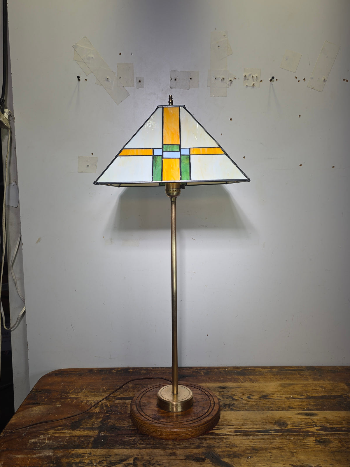 Vintage Mission Style Stained Glass Table Lamp Phelps Dodge Red Brass 1950s (Damage)