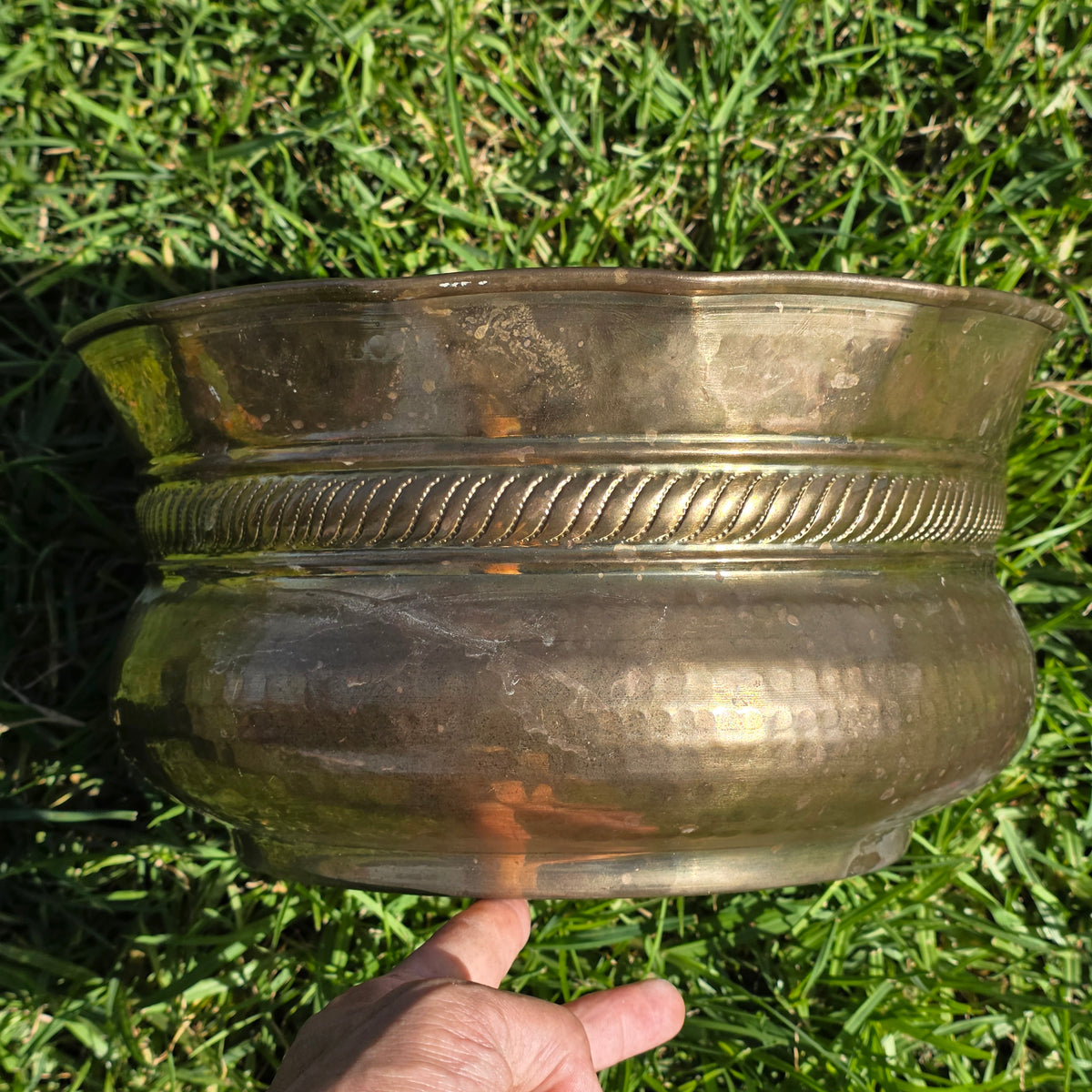 Vintage Solid Brass Planter Bowl 12" India Scalloped Rope Large Jardiniere Gold
