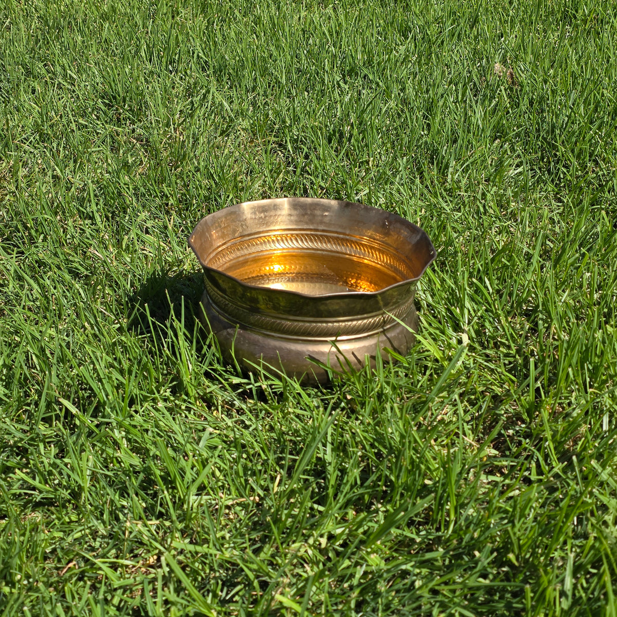 Vintage Solid Brass Planter Bowl 12" India Scalloped Rope Large Jardiniere Gold