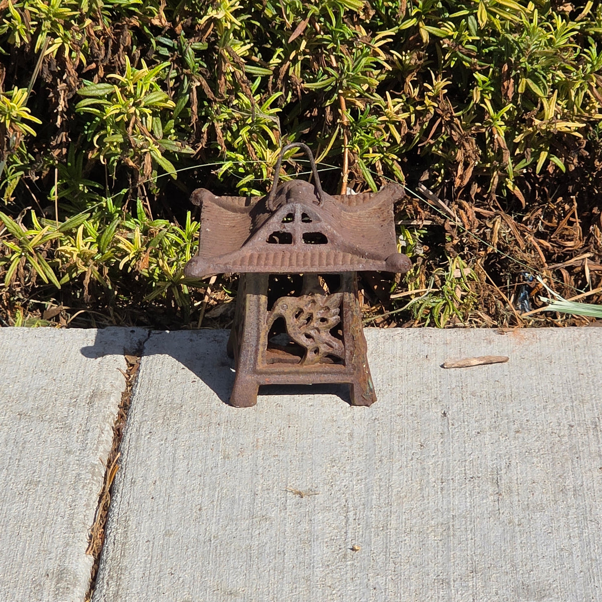 Vintage Japanese Cast Iron Lantern Pagoda Bird Hummingbird Hanging Candle Holder