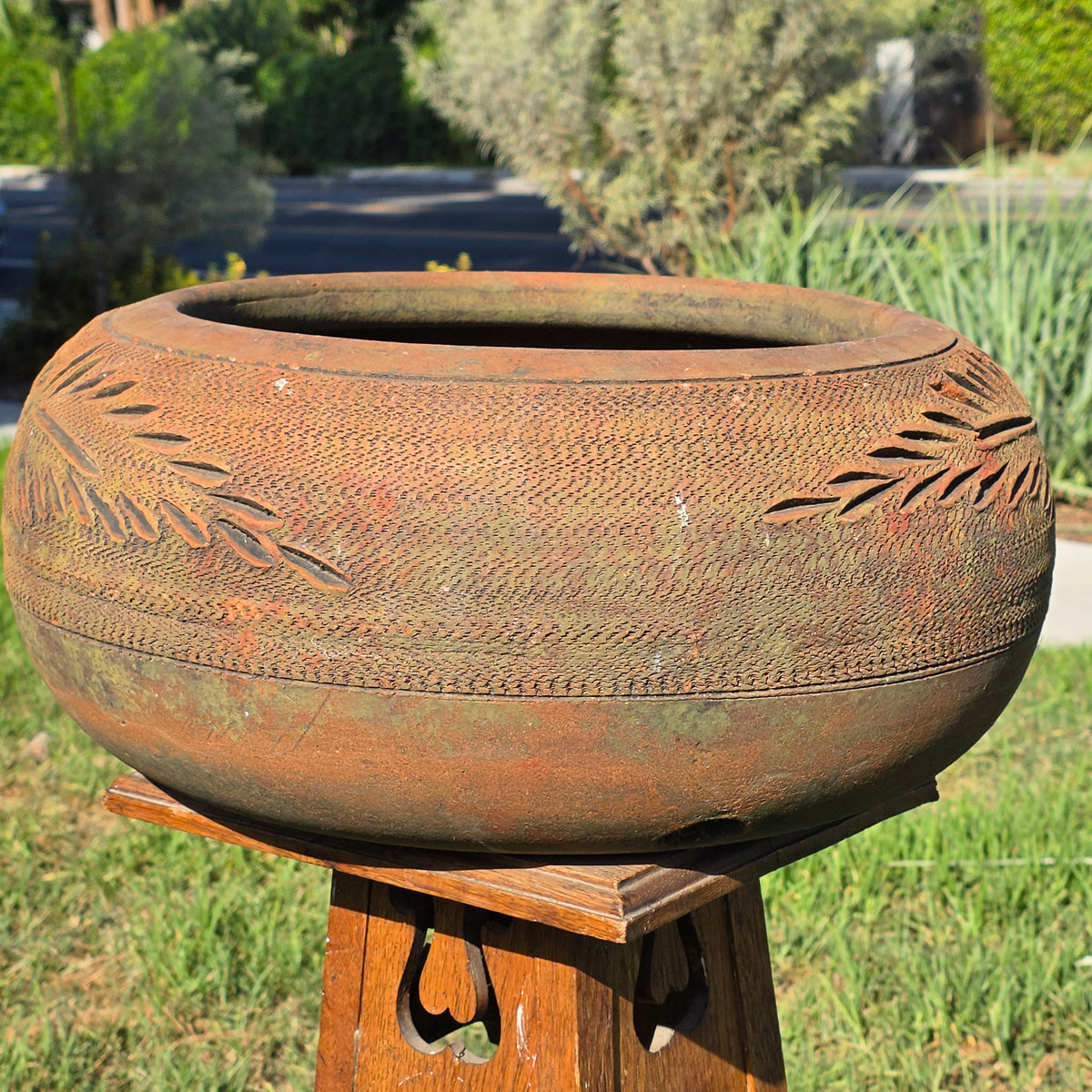 Vintage Terracotta Clay Garden Hose Holder Large Low Planter Bowl Pot Carved 19"