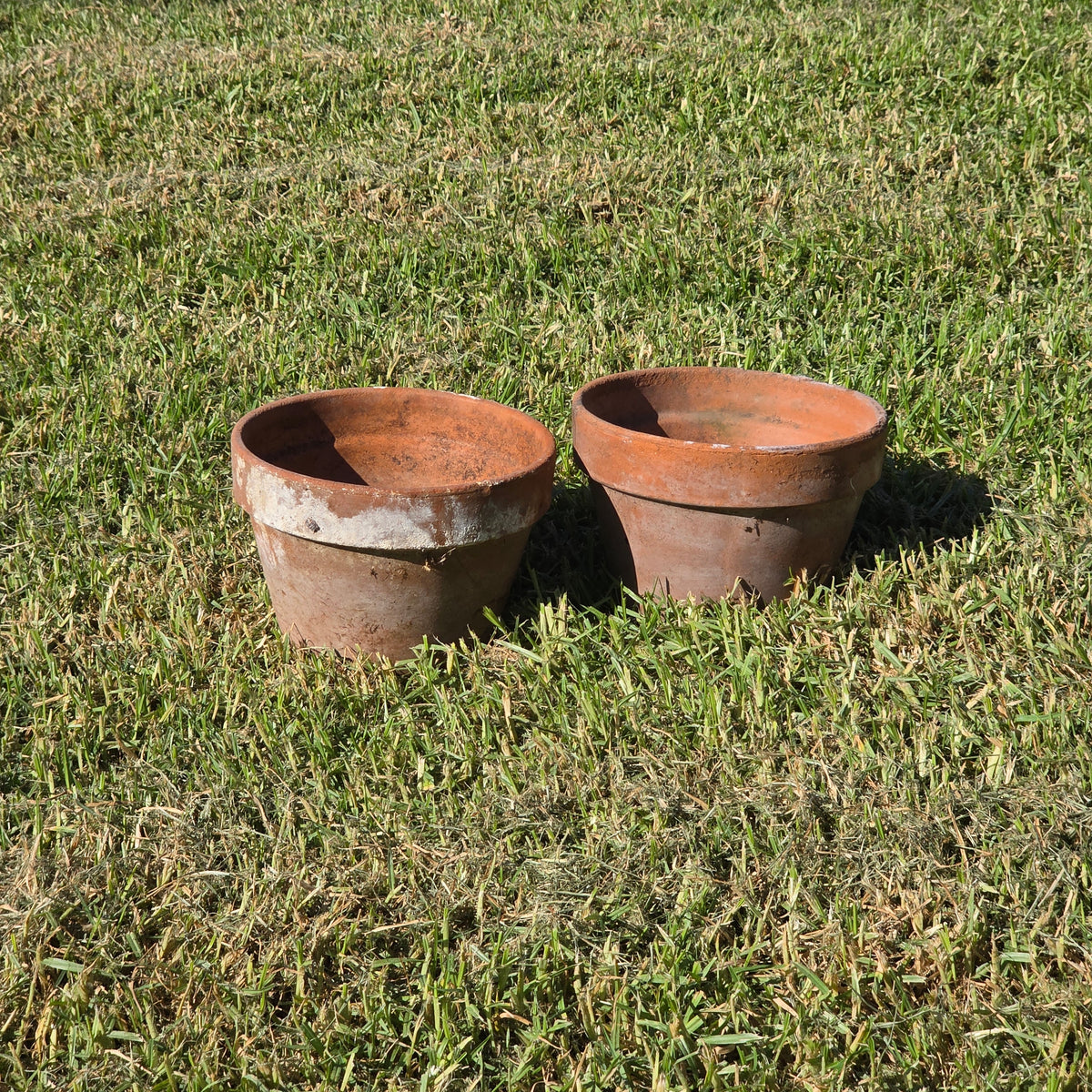 Set of 2 Vintage DeRoma Terracotta Pot 8.5" Italy Clay Planter Garden Aged Pair